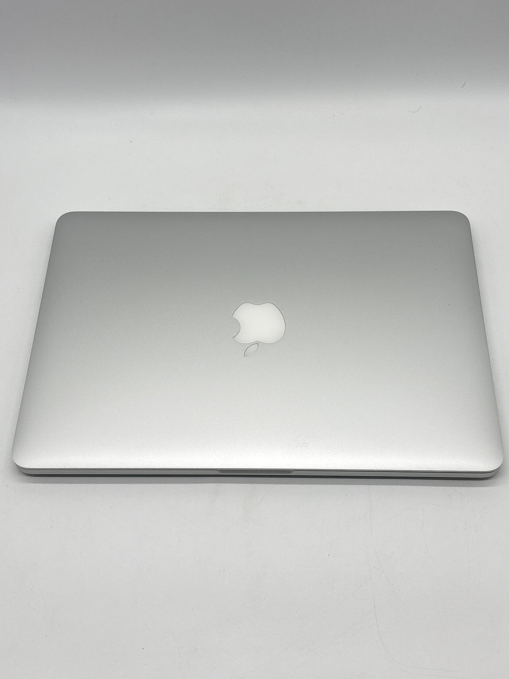 Apple MacBook Pro 13 Inch A1502 2015 i5 8GB RAM 128GB SSD (Cycle Count 60)