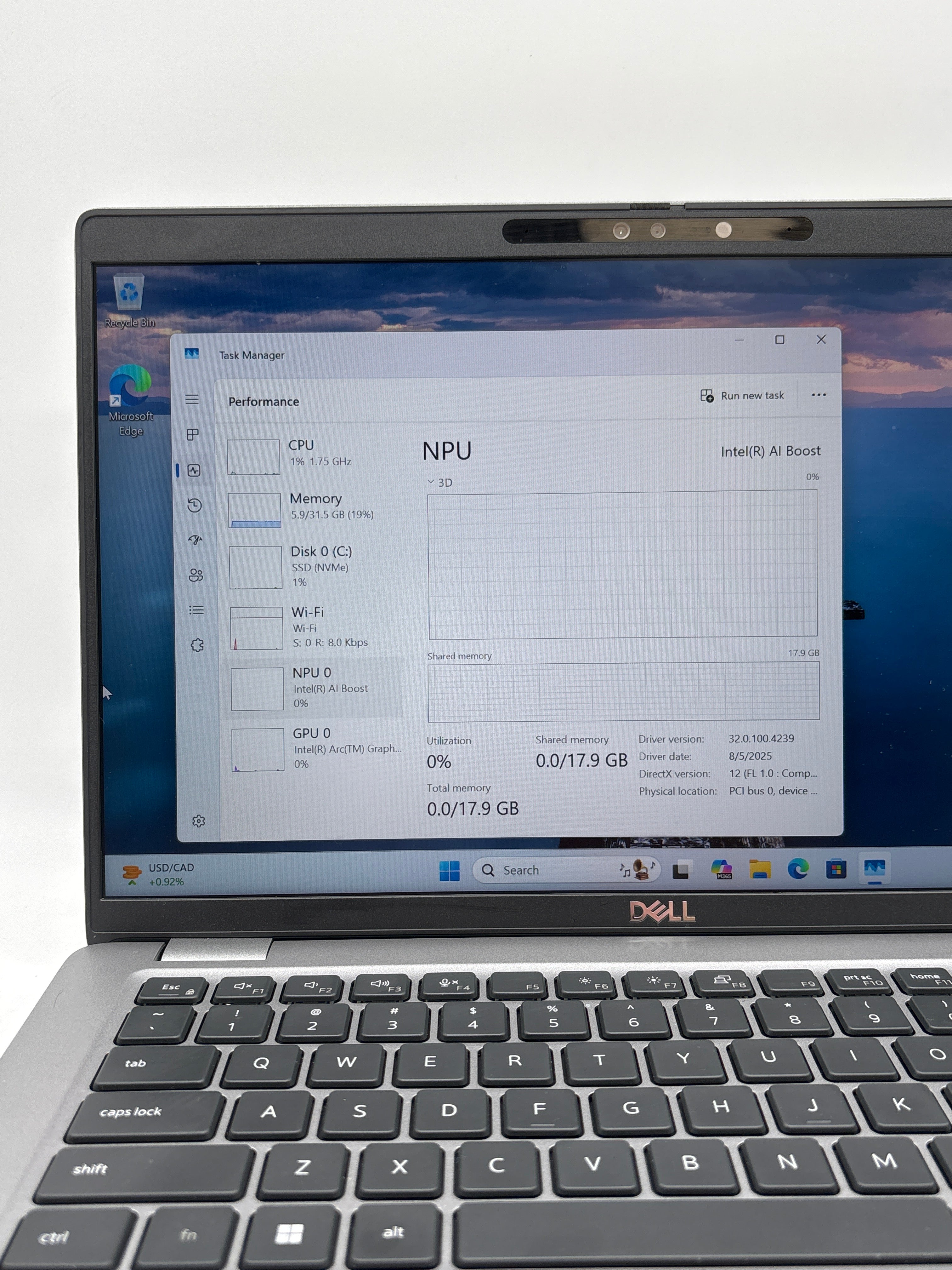 Dell Latitude 5450 14 in Ultra 7 165H 32GB RAM 512GB SSD Silver - Used