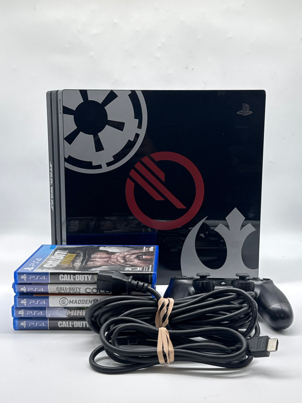 Sony PlayStation 4 Pro 1TB CUH-7115B Star Wars Battlefront II Edition - Used
