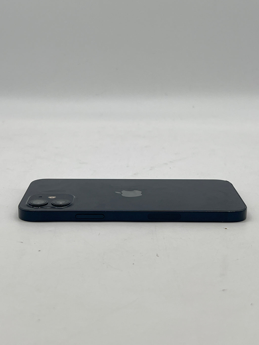 Apple iPhone 12 64GB Black Unlocked A2172 - Used