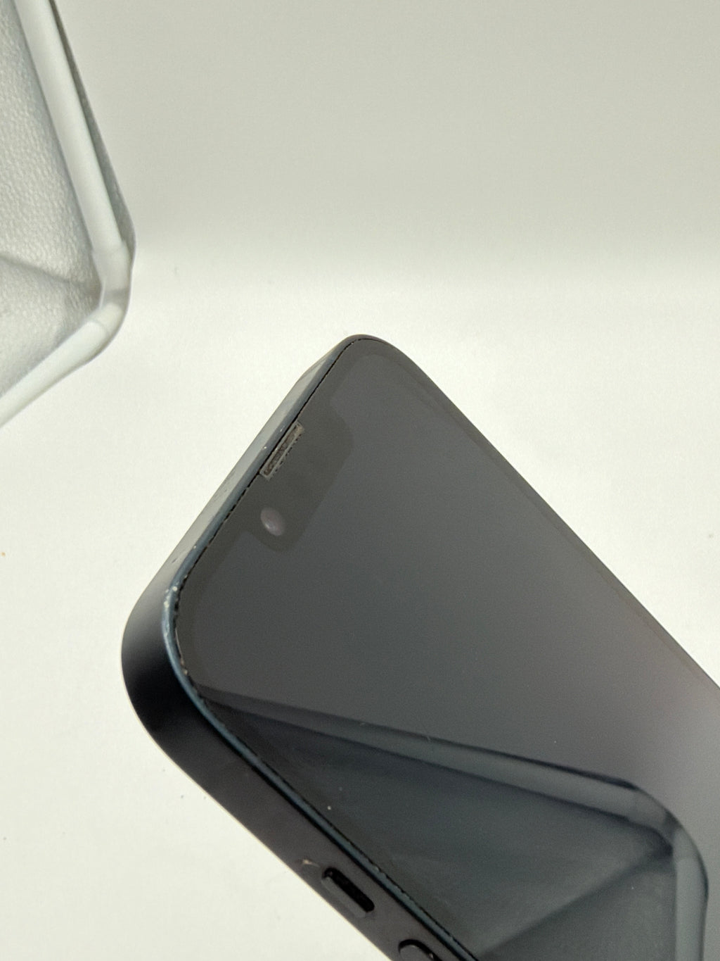 Unlocked Apple iPhone 14 128GB  Midnight A2649 MPUA3LL/A