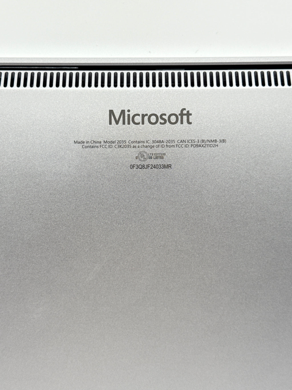 Microsoft Surface Laptop 6 15" Ultra 7 165H 32GB RAM 512GB SSD - Used