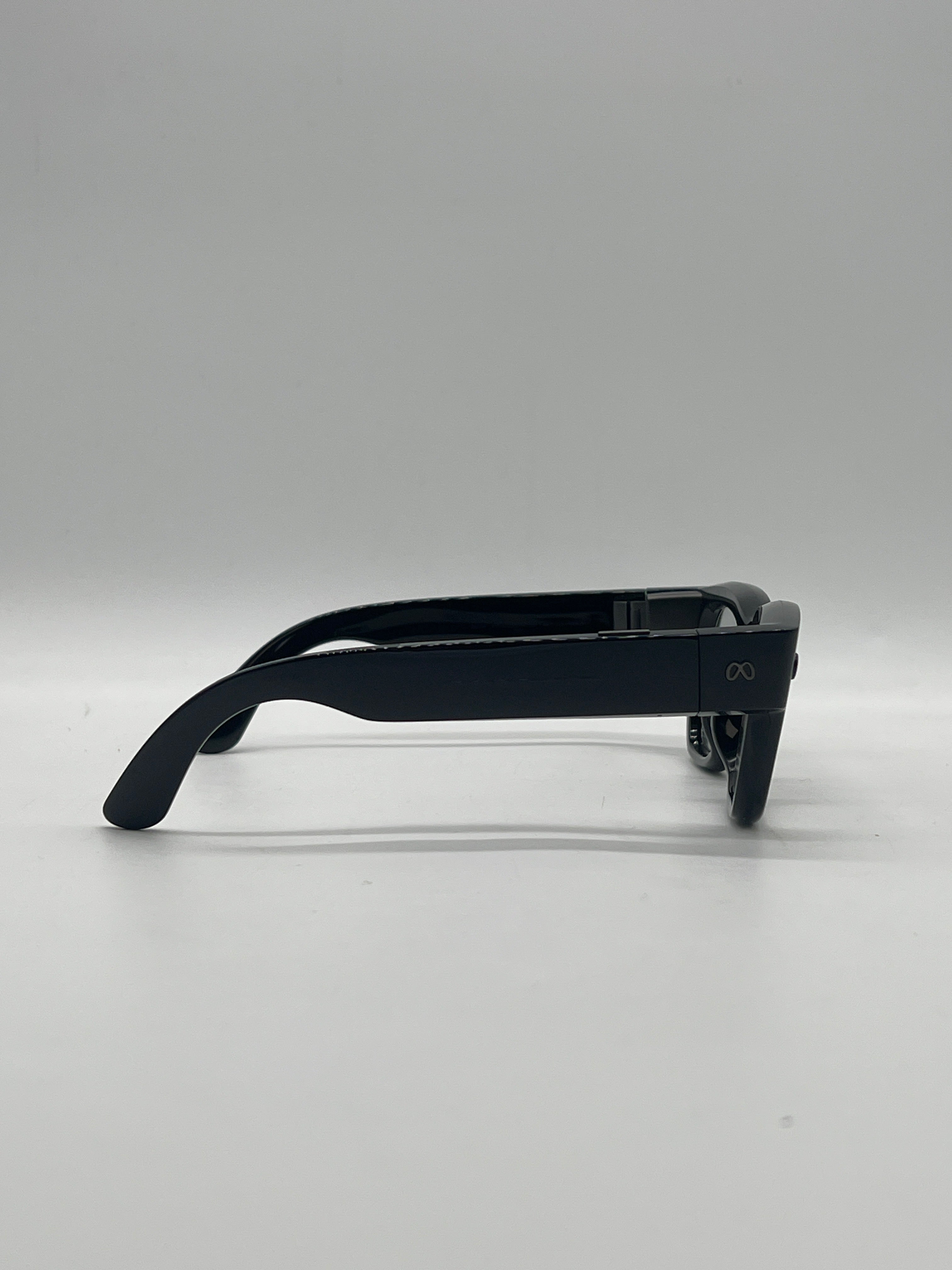 Ray-Ban Meta Display Glasses Standard Size Neural Band Size 3