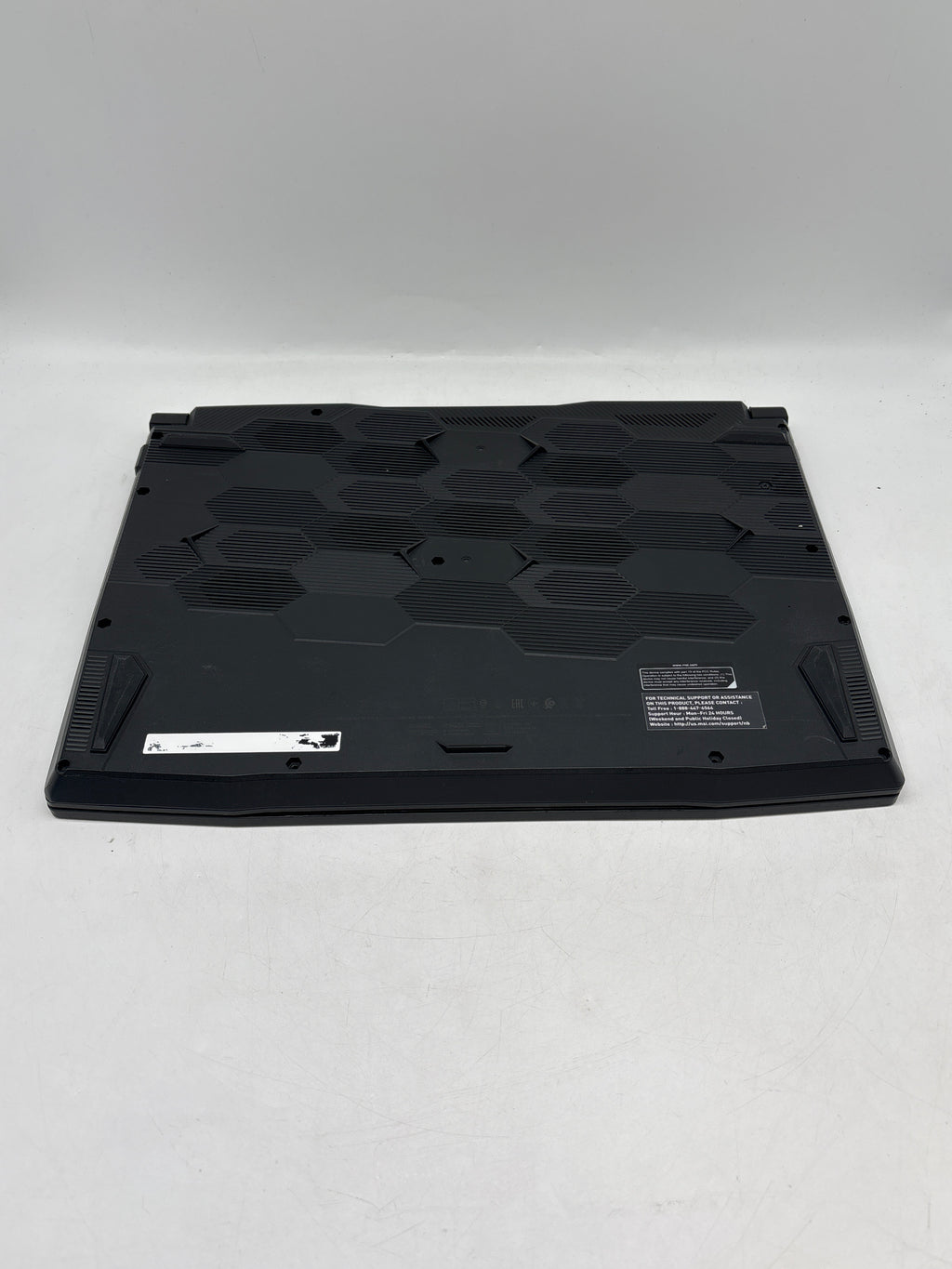 MSI Katana 15 B12VeK 15" Core i7-12650H 32GB RAM 1TB SSD RTX 4050 - Used