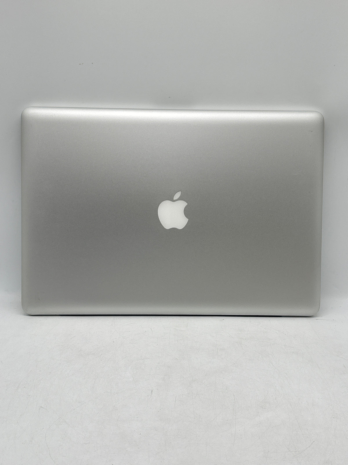 Apple MacBook Pro 15in A1286 Core i7 4GB RAM 500GB SATA Disk - Used