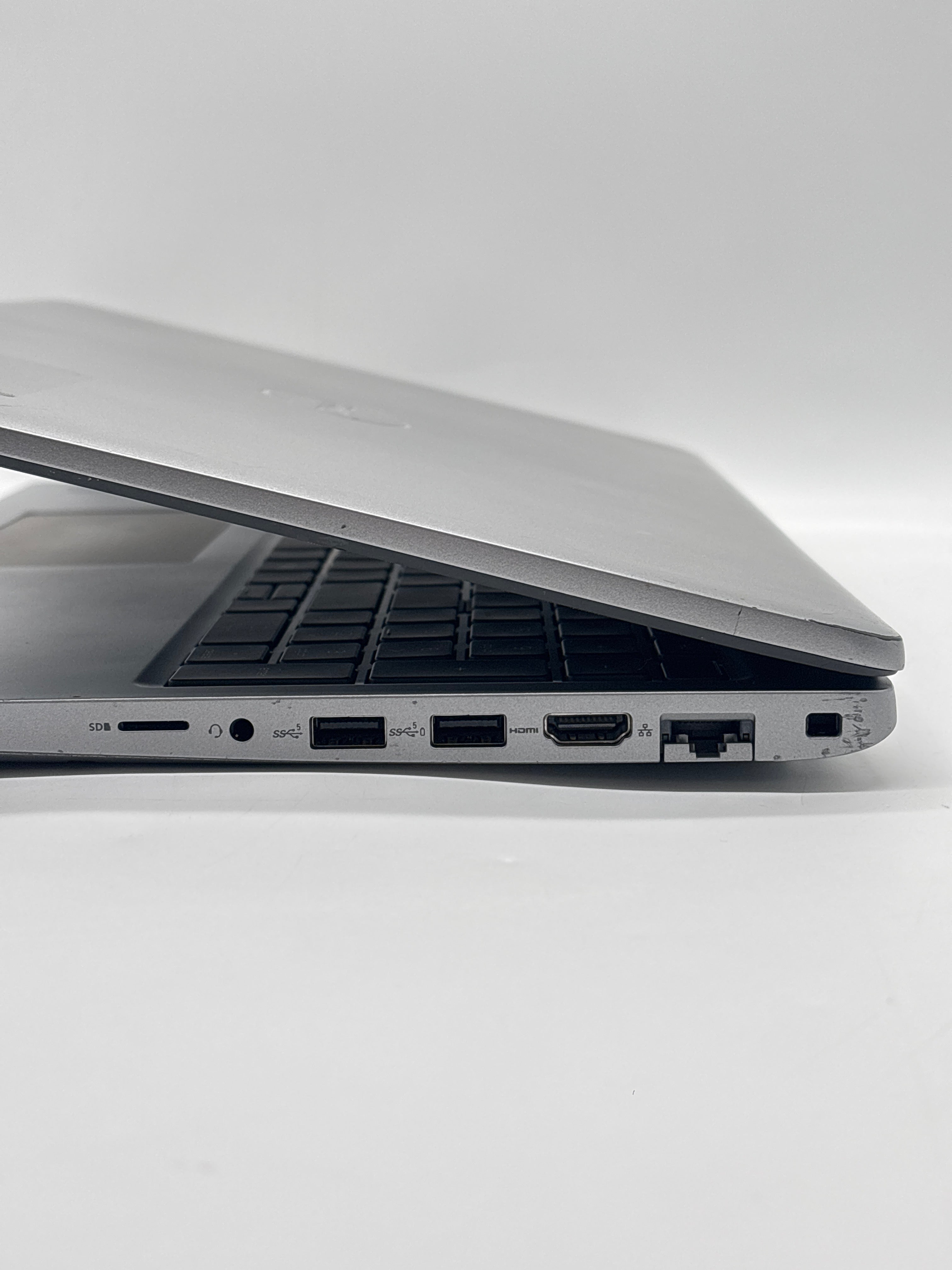 Dell Latitude 5550 Ultra 5 135U 32GB RAM 256GB SSD - Bios Locked/Remotely Managed