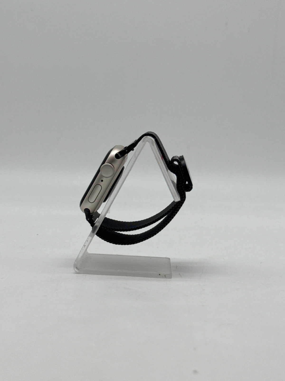 Apple Watch SE 3rd Gen 40mm GPS Starlight Aluminum - Used