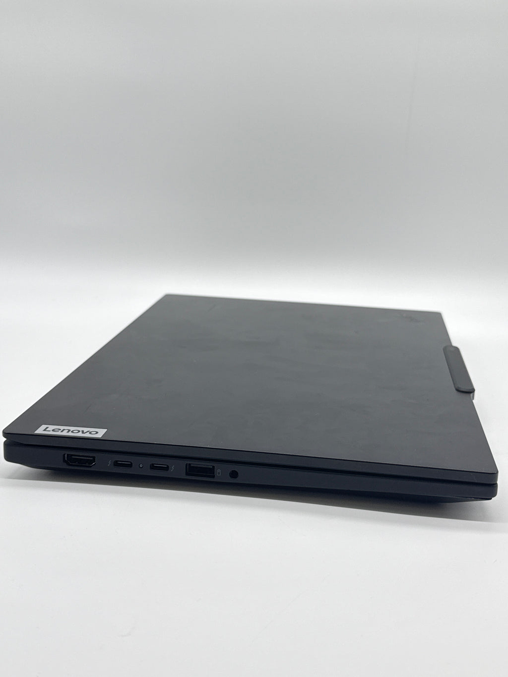 Lenovo ThinkPad P14s Gen 5 14-inch Ultra 7 16GB RAM 512GB SSD (READ)