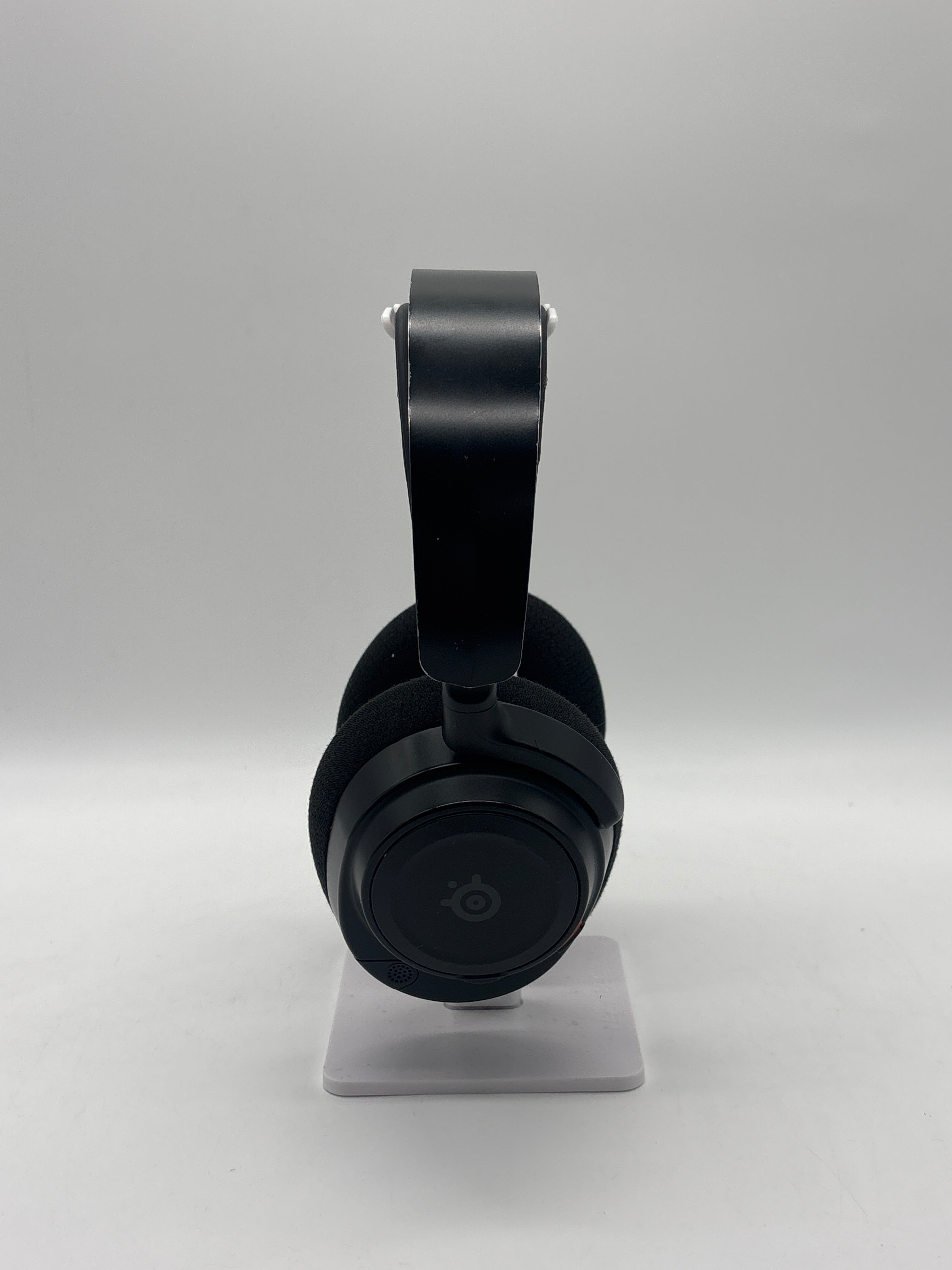 SteelSeries Arctis Nova 7X Black Wireless Over Ear Headphones - For Parts (Ear Cap Missing)