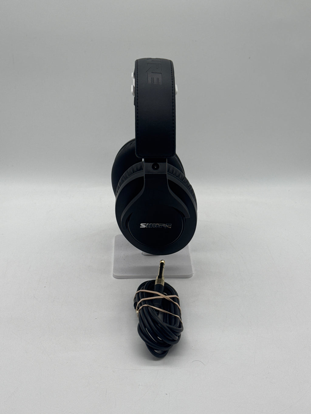 TX01-38651 Shure SRH440 Professional Studio Headphones
