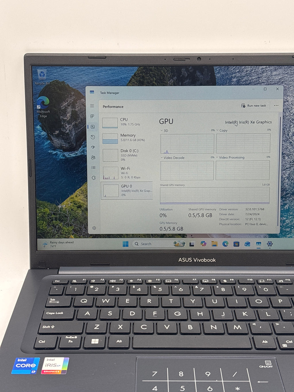 Asus Vivobook X1404VA i7-1355U 12GB RAM 512GB SSD