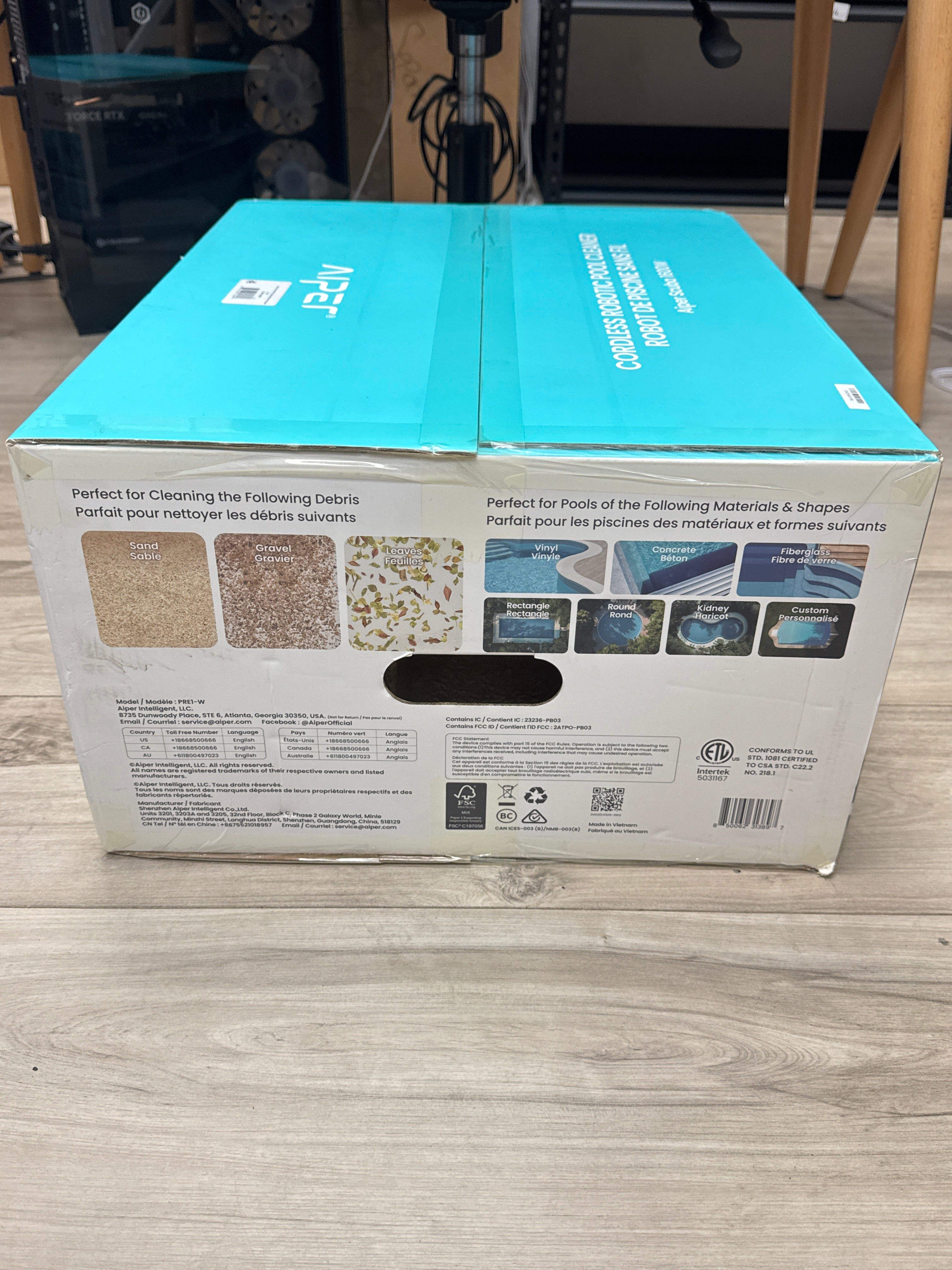 Aiper Scuba 1600W Robotic Pool Cleaner - New in Box