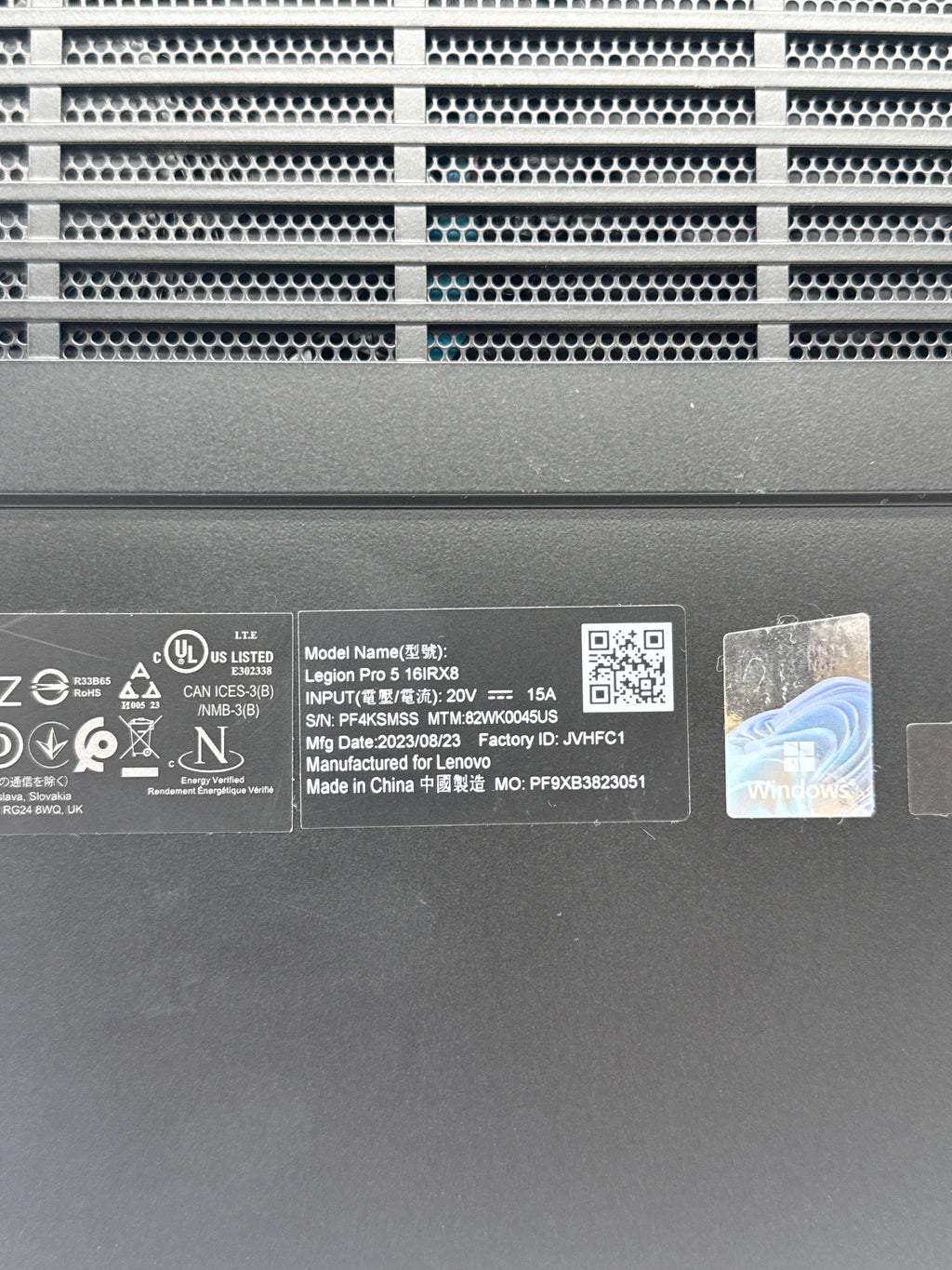 Lenovo Legion Pro 5 16IRX8 17" Core i7 13700HX 32GB RAM 1TB SSD RTX 4070 - For Parts