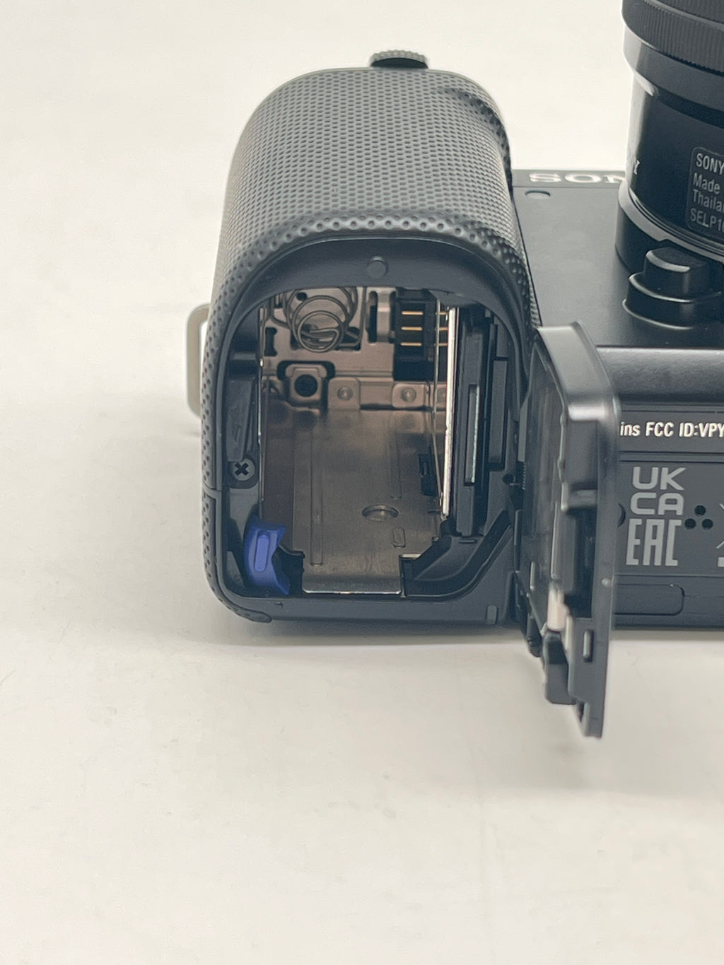 Sony Alpha ZV-E10 24.2MP Mirrorless Camera Black E-Mount Shutter Count 69