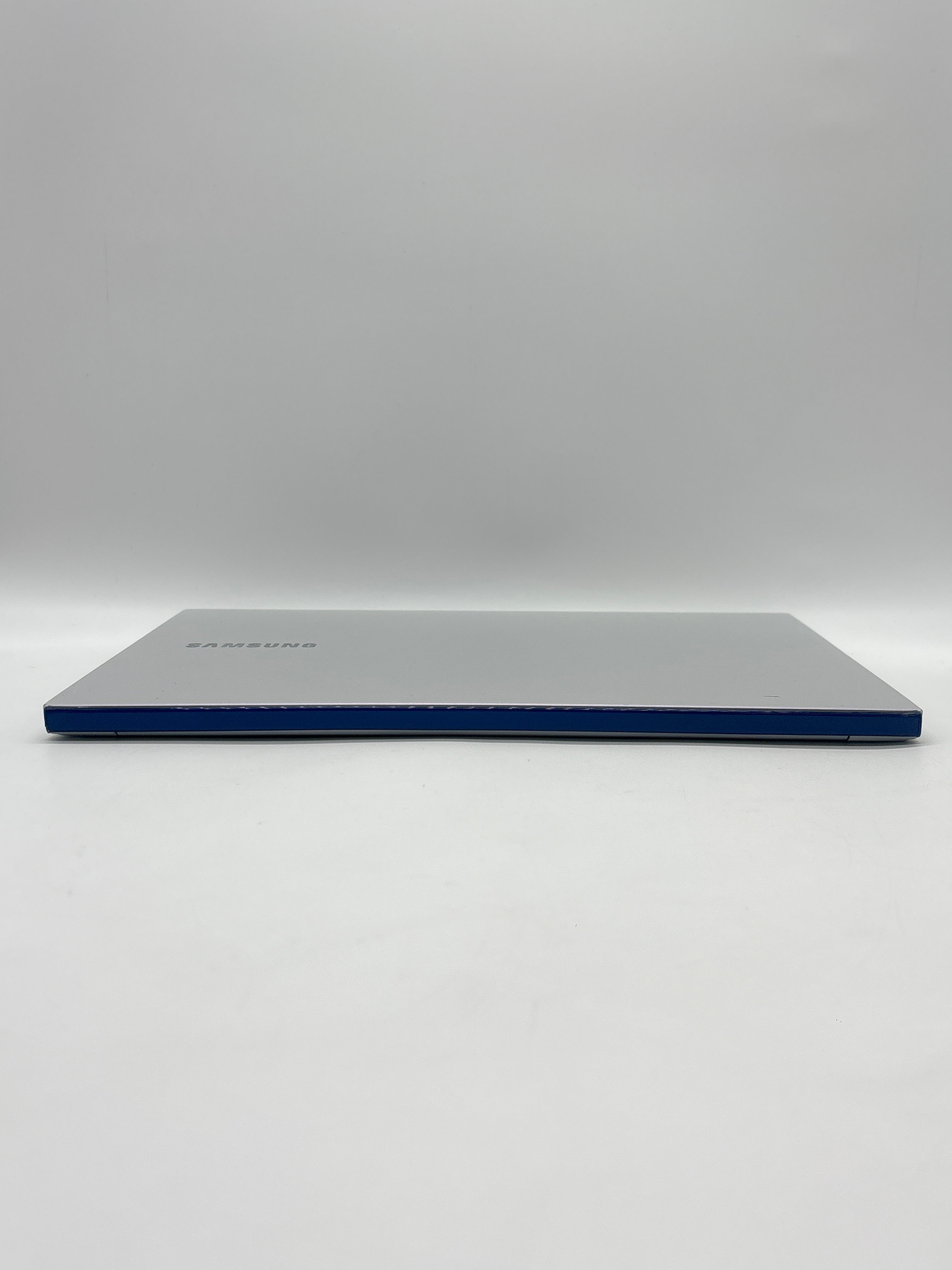 Samsung Galaxy Book NP930XCJ i7-10510U 8GB RAM 512GB SSD - Used