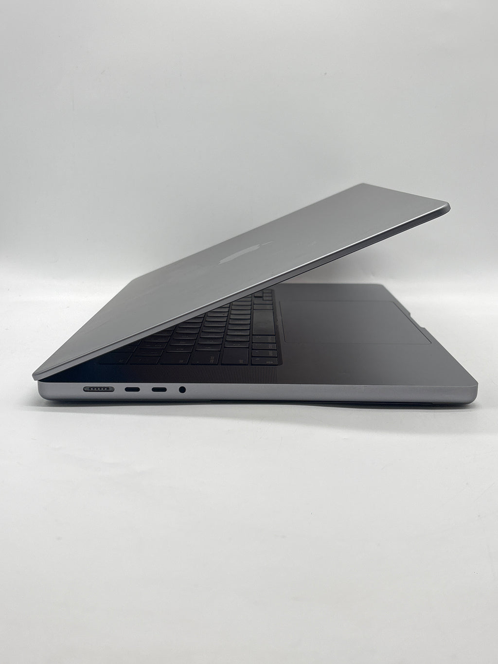 Apple MacBook Pro 16" M2 Max 32GB RAM 1TB SSD Space Gray - Used