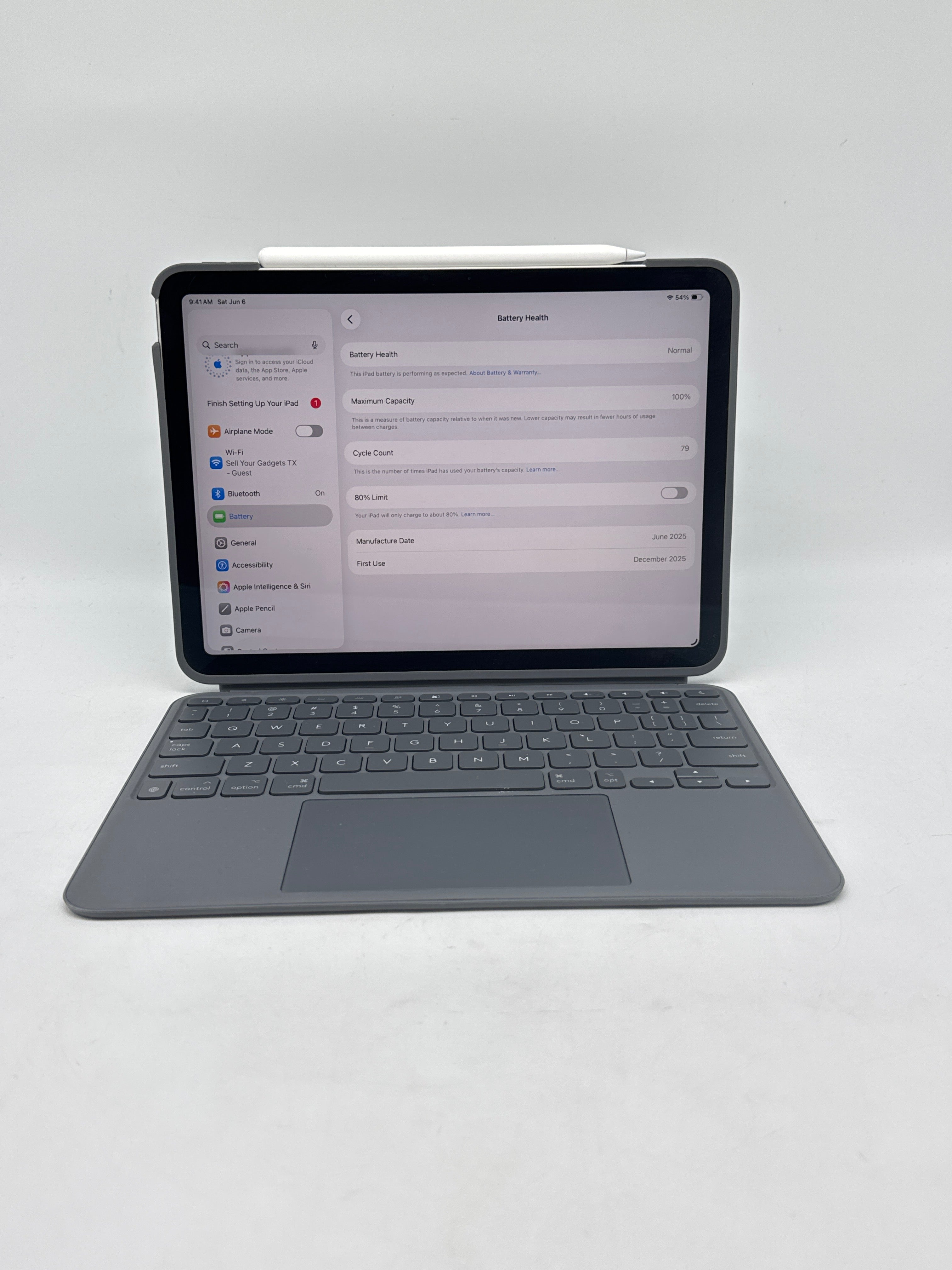 Apple iPad Air 11-inch M3 A3268 128GB Wi-Fi with Keyboard/Apple Pencil