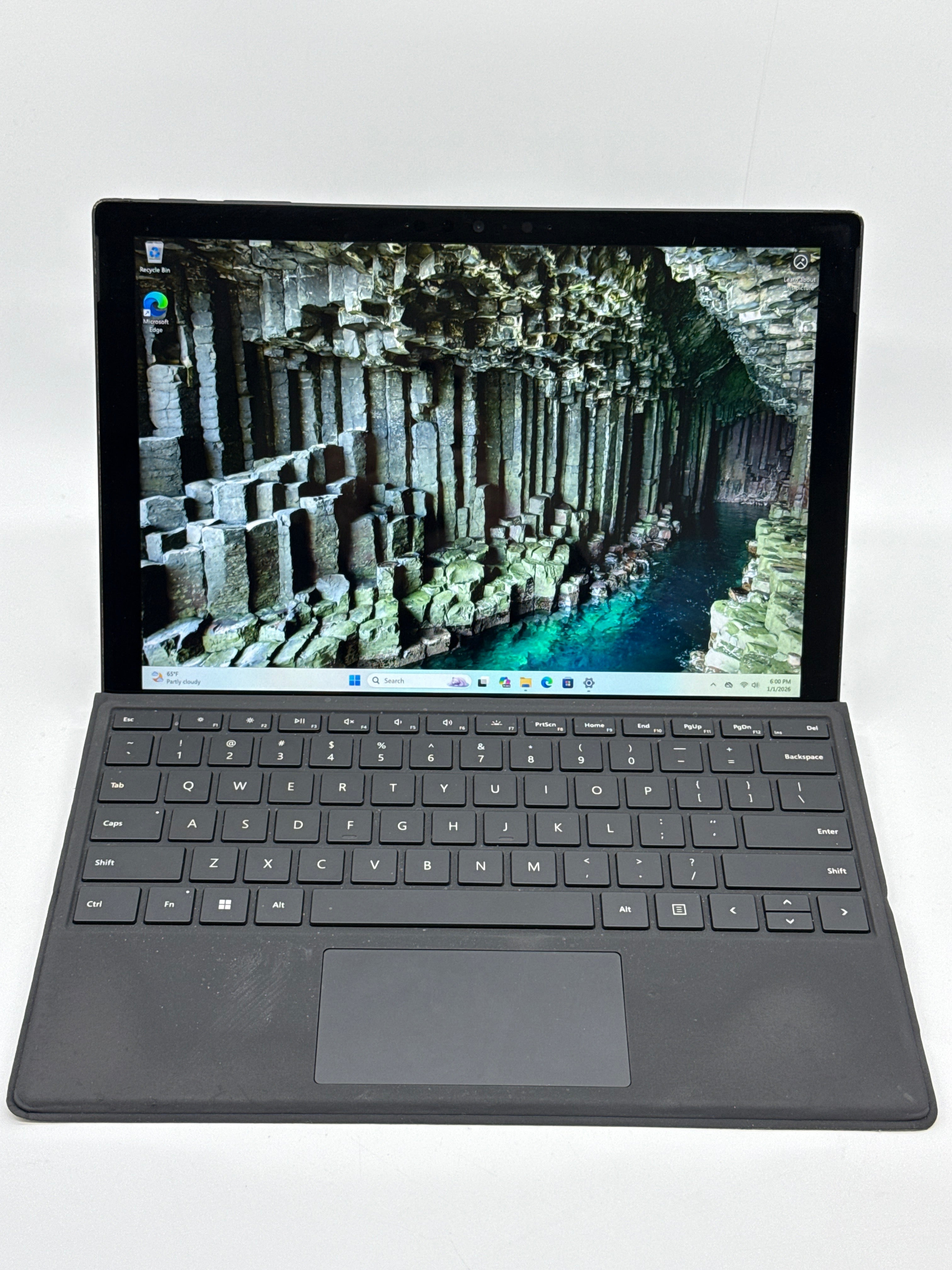 Microsoft Surface Pro 7 Plus i7-1165G7 16GB RAM 256GB SSD w/ Keyboard