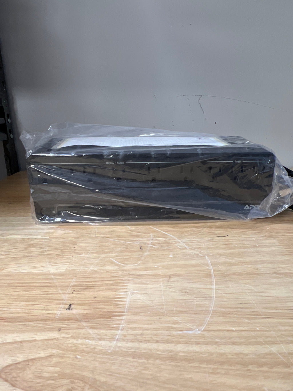 APC Back-UPS BN900M 900VA Battery Backup - New Open Box