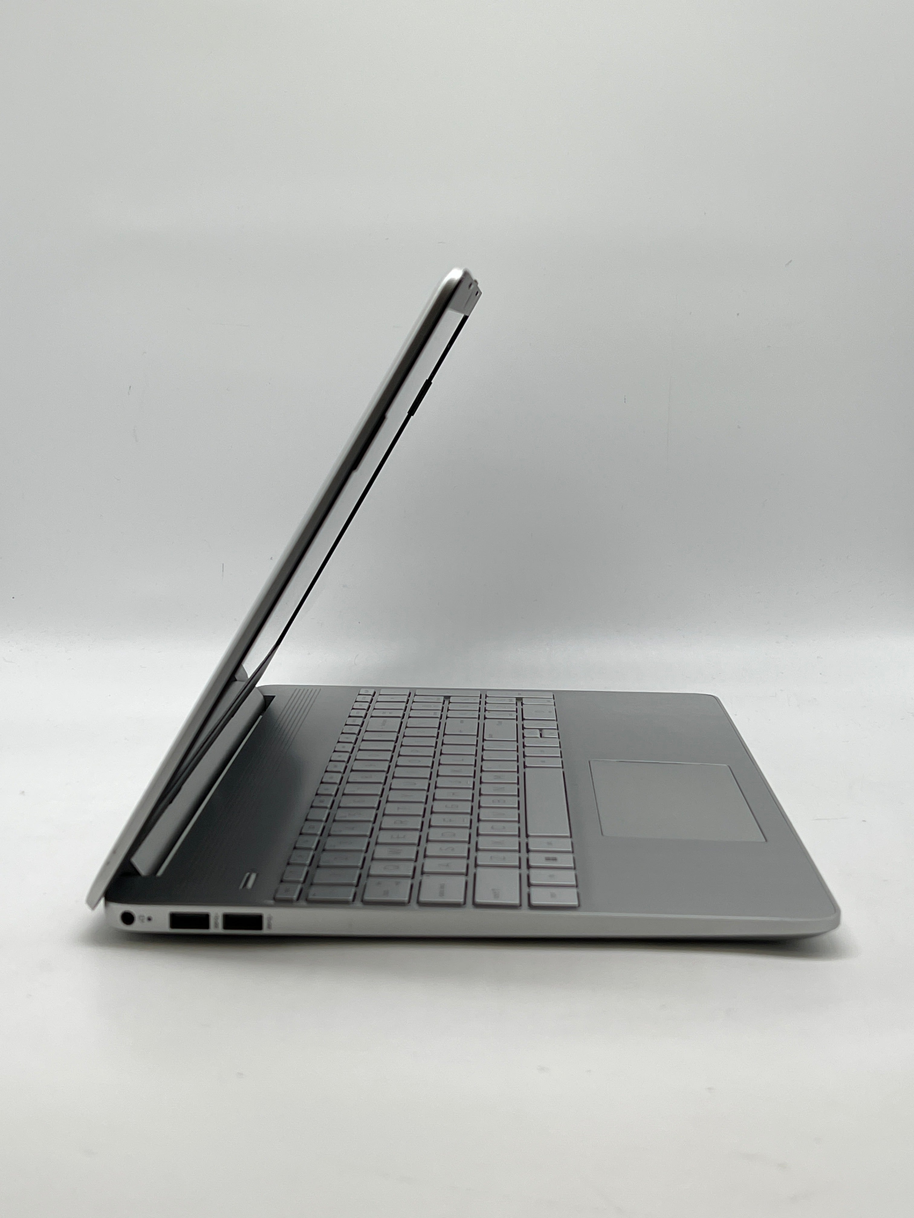 HP Laptop 15-dy5xxx i7-1225u 16GB RAM 512GB SSD Touch - Used