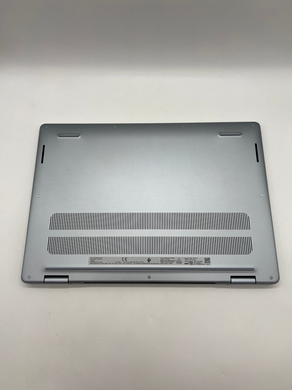 Dell 16 Plus DB16250 Ultra 7 32GB RAM 1TB SSD