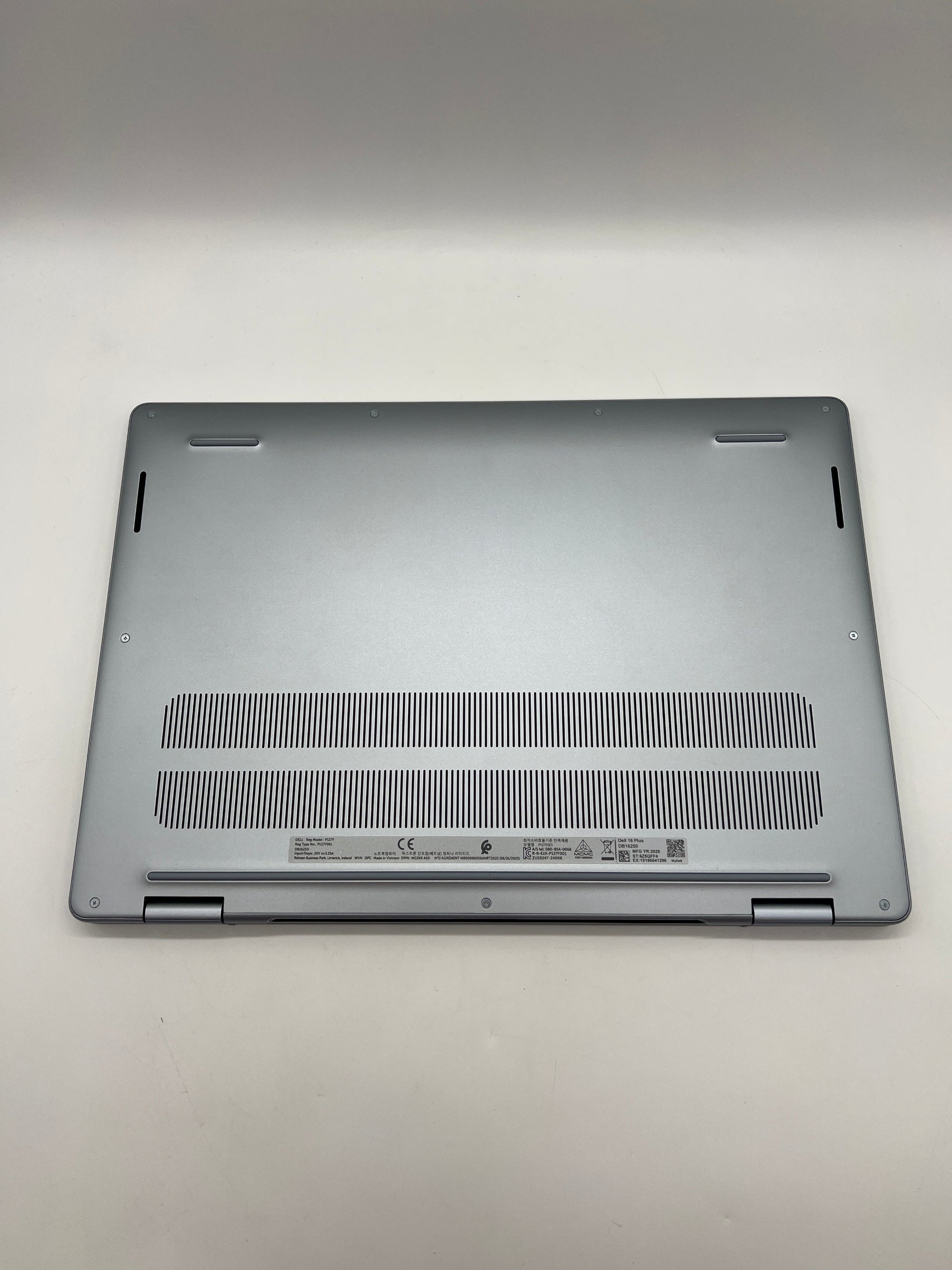 Dell 16 Plus DB16250 Ultra 7 32GB RAM 1TB SSD