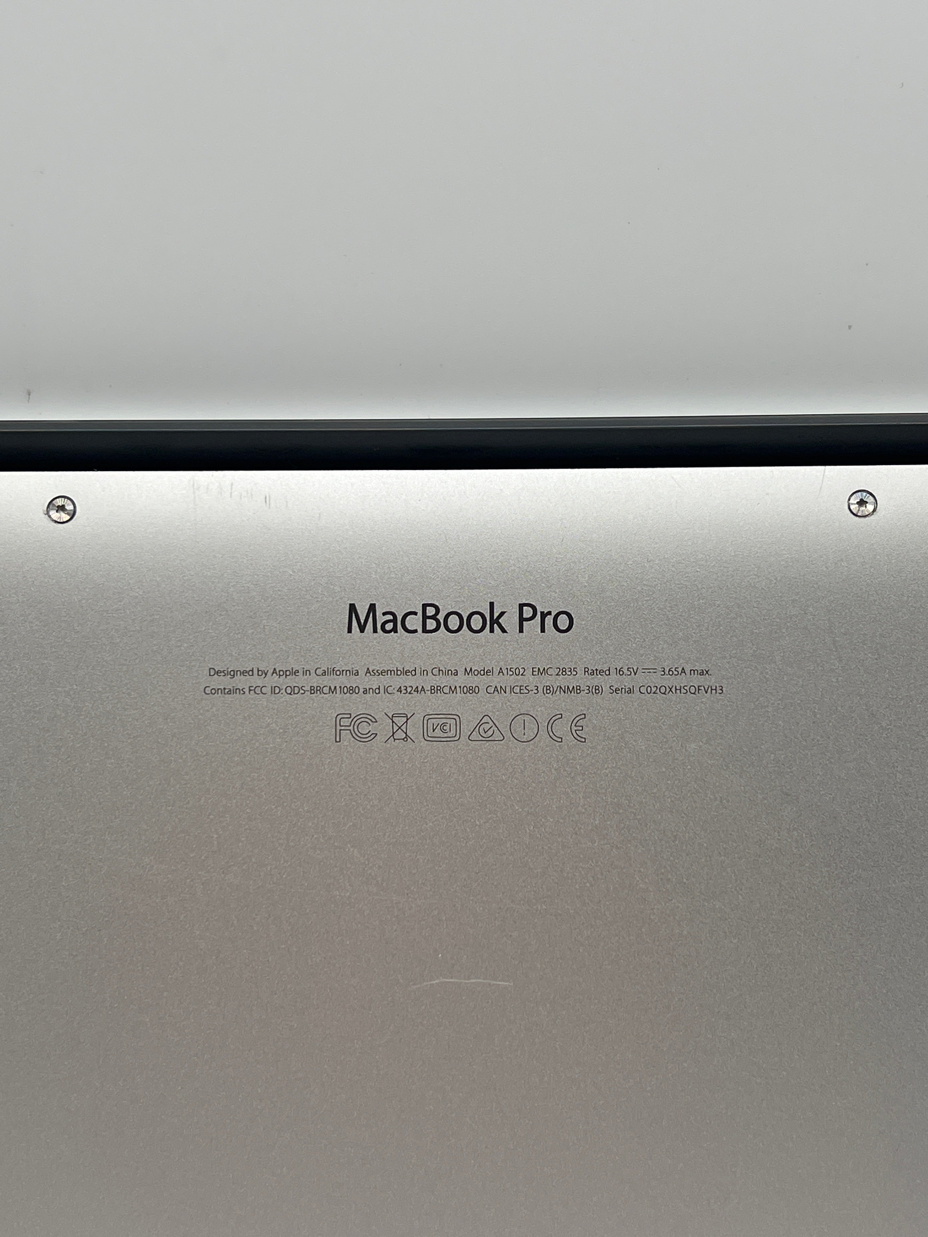 Apple MacBook Pro A1502  i5 8GB RAM 128GB SSD - For Parts (Read DESC)