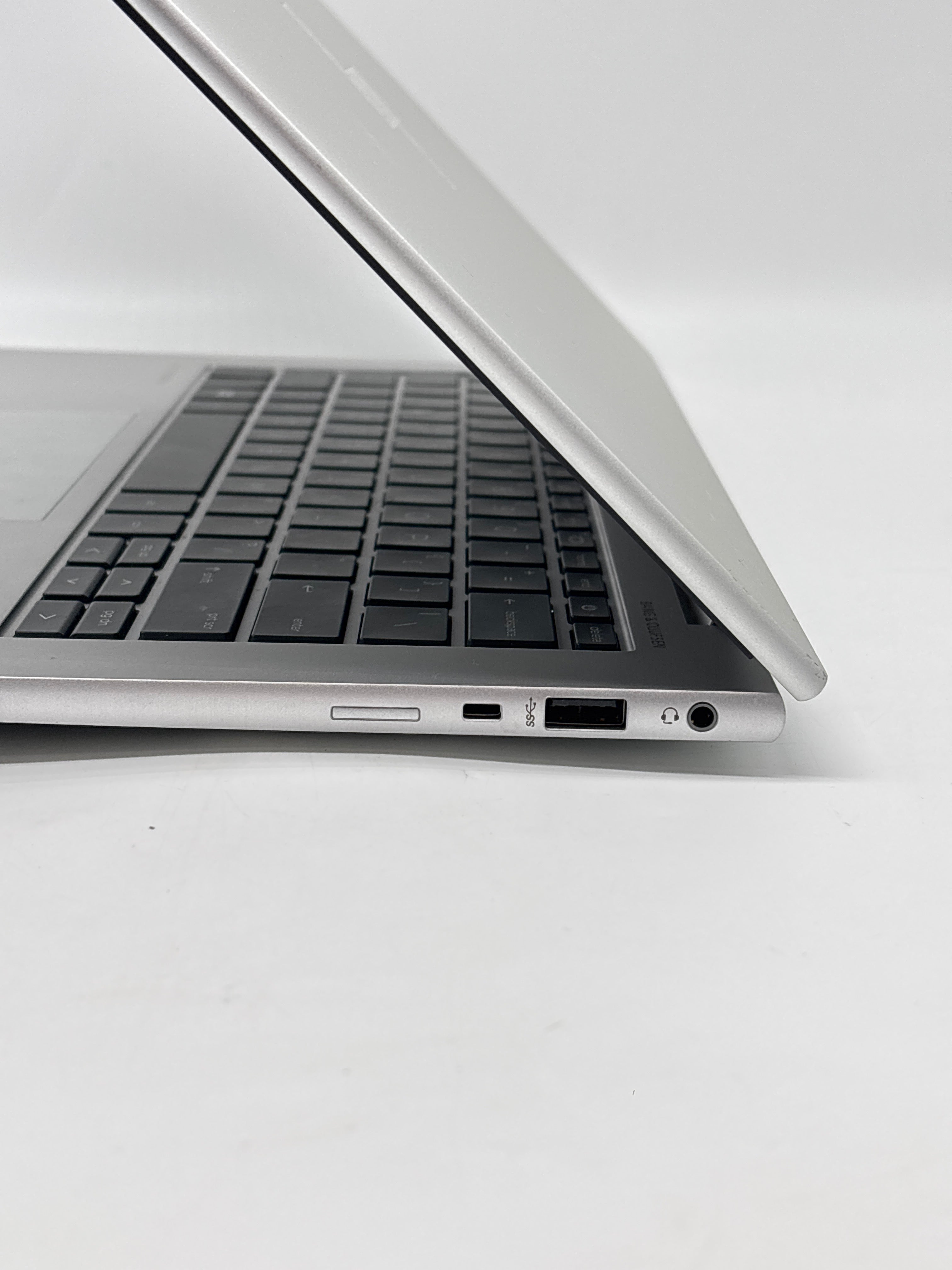 HP EliteBook 840 G9 i7-1265U 16GB RAM 512GB SSD - Used