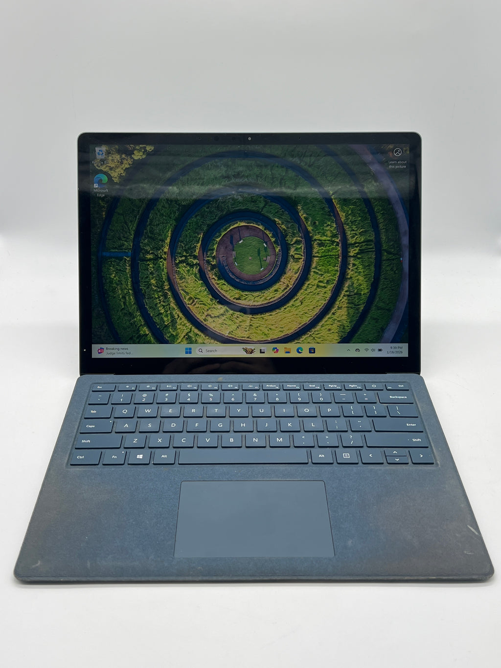 Microsoft Surface Laptop 2 i5-8250U 8GB RAM 256GB - For Parts (Trackpad Issue)