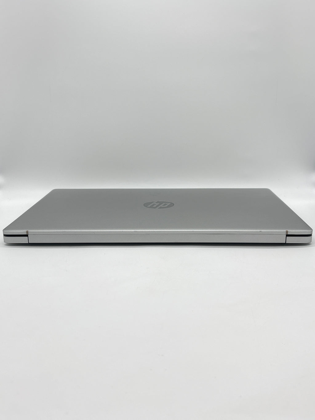 HP 17-CP0700DX AMD Ryzen 5 5500U 8GB RAM 512GB SSD