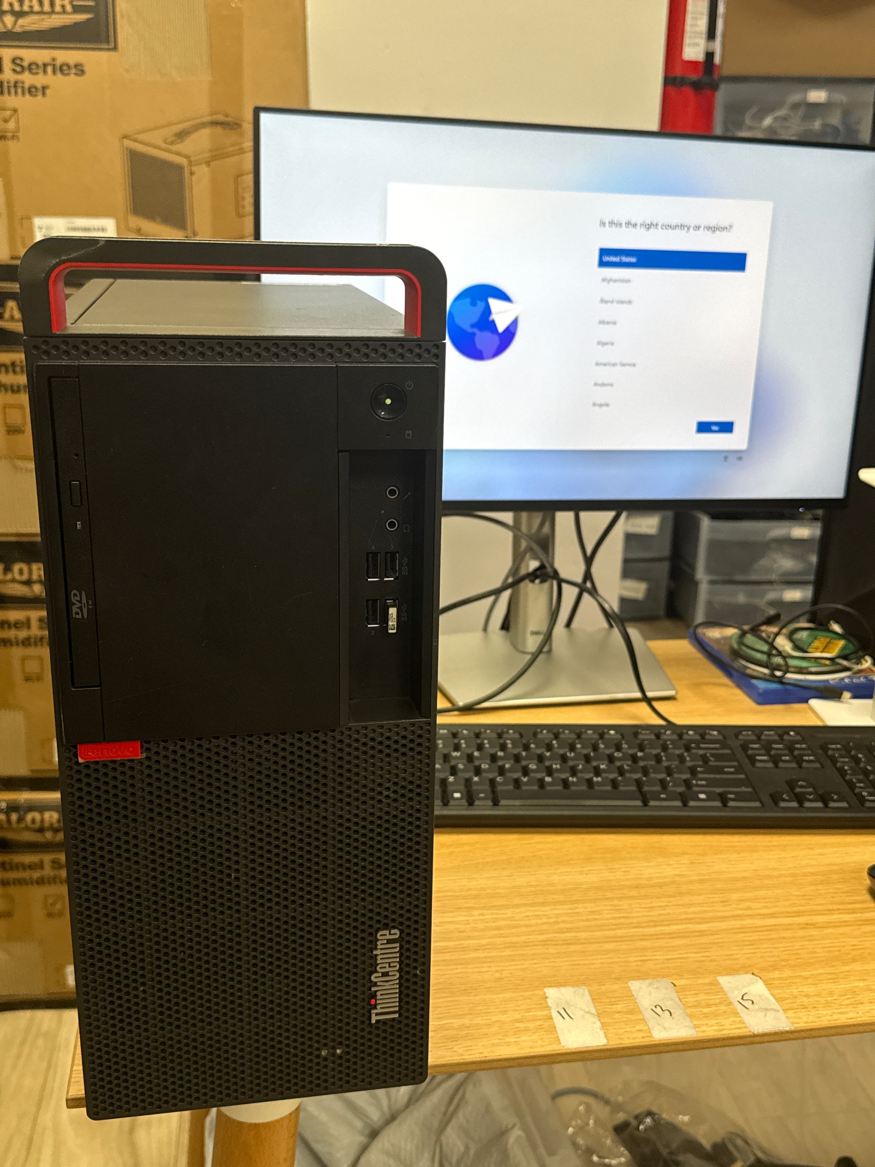 Lenovo ThinkCentre M910t i7-6700 8GB RAM 1TB HDD - Bad HDD