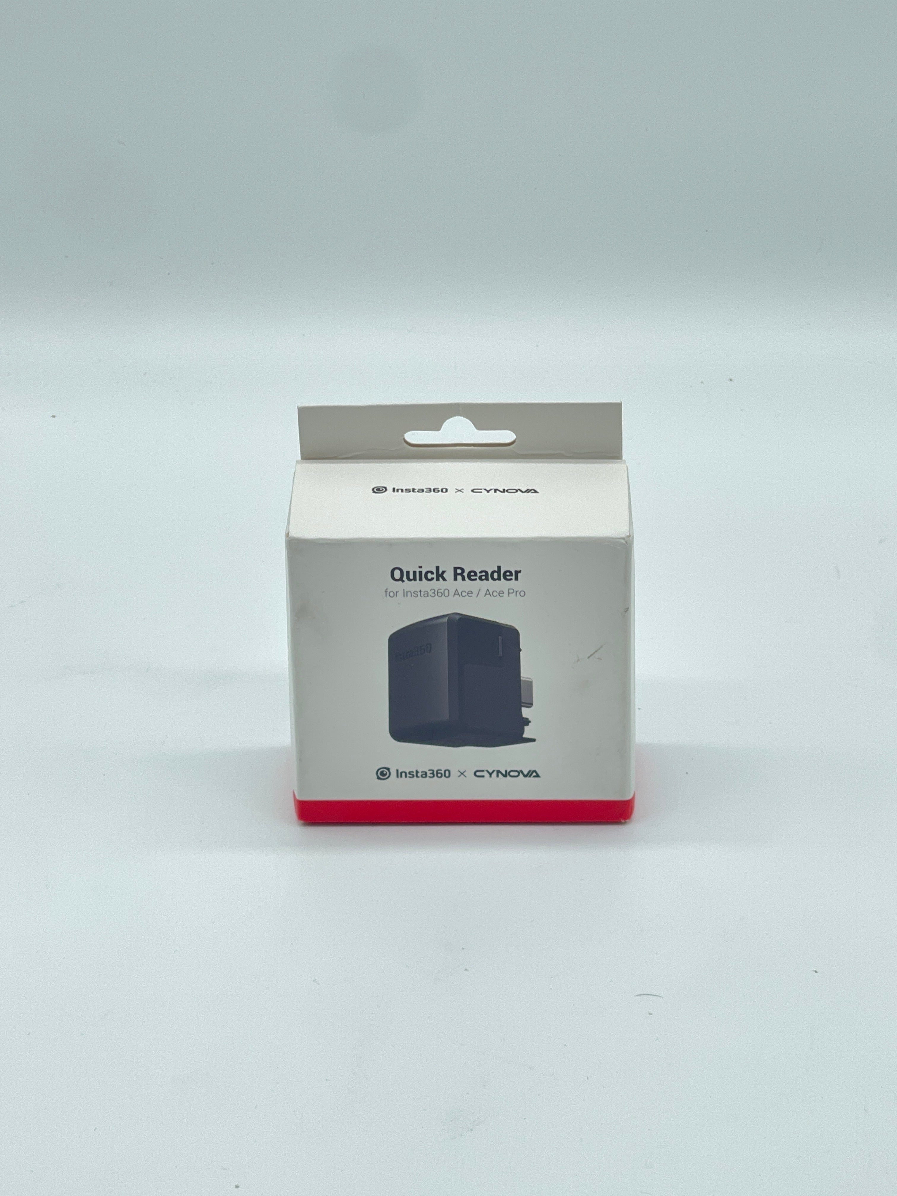 Insta360 Ace Pro & Insta360 Ace Quick Reader