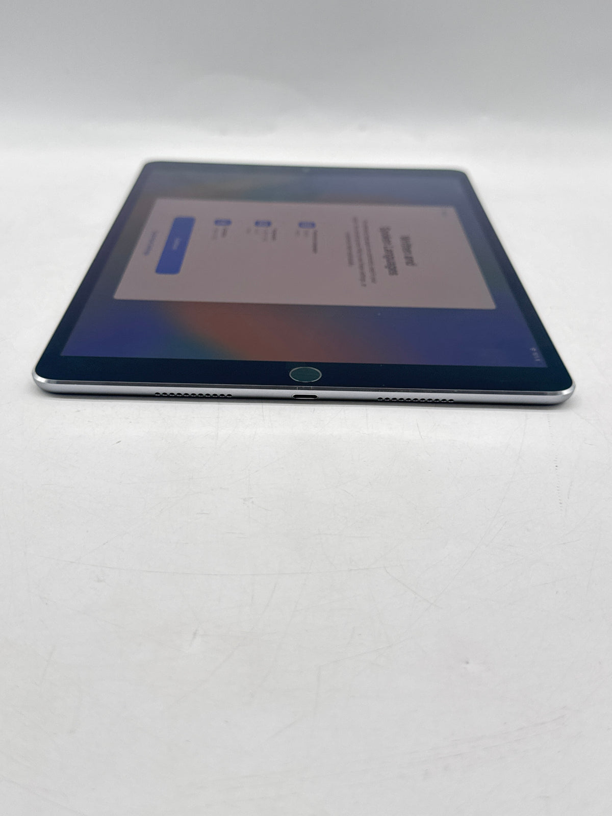 Apple iPad Pro 10.5" 256GB Wi-Fi Gray - Remotely Managed