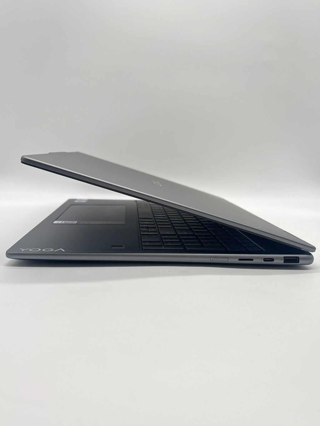 Lenovo Yoga 7 2-in-1 16ILL10 Ultra 5 226V 16GB RAM 512GB SSD - (Battery Health 100%)