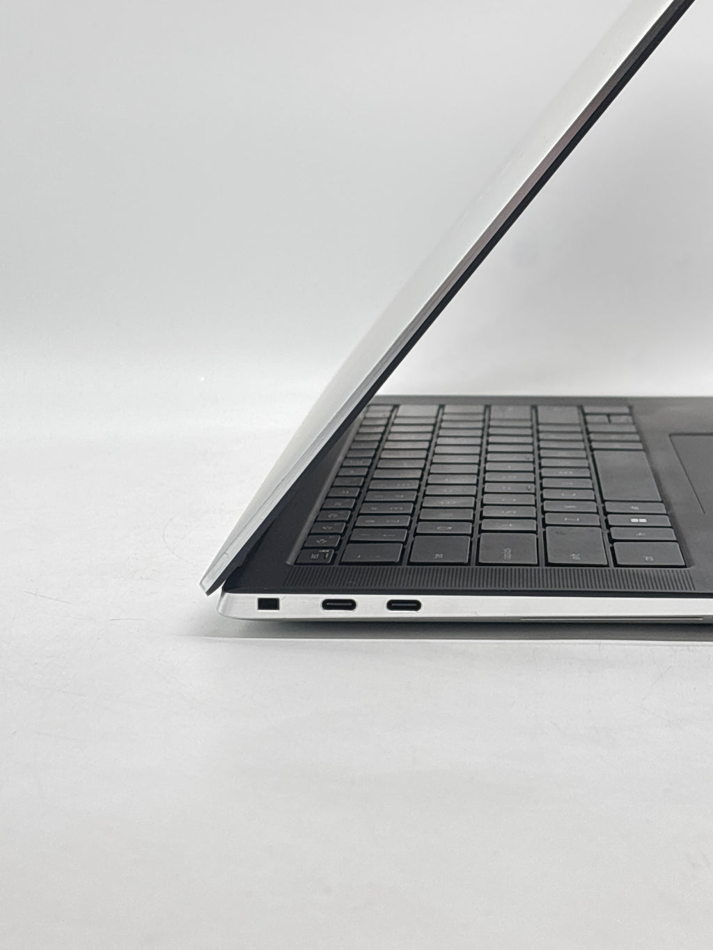 Dell XPS 15 9530 i7-13700H 16GB RAM 512GB SSD GeForce RTX 4060 - Used