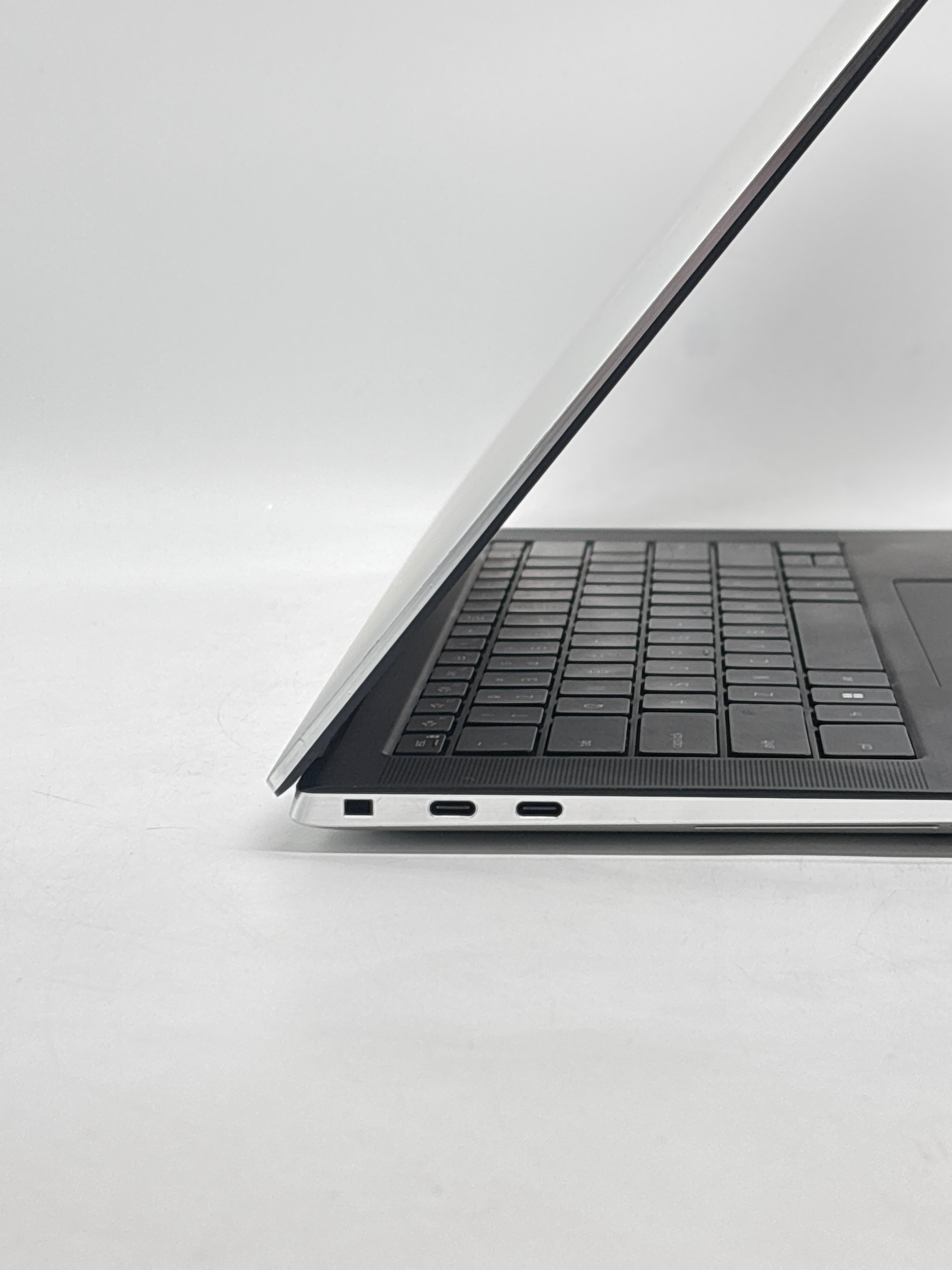 Dell XPS 15 9530 i7-13700H 16GB RAM 512GB SSD GeForce RTX 4060 - Used