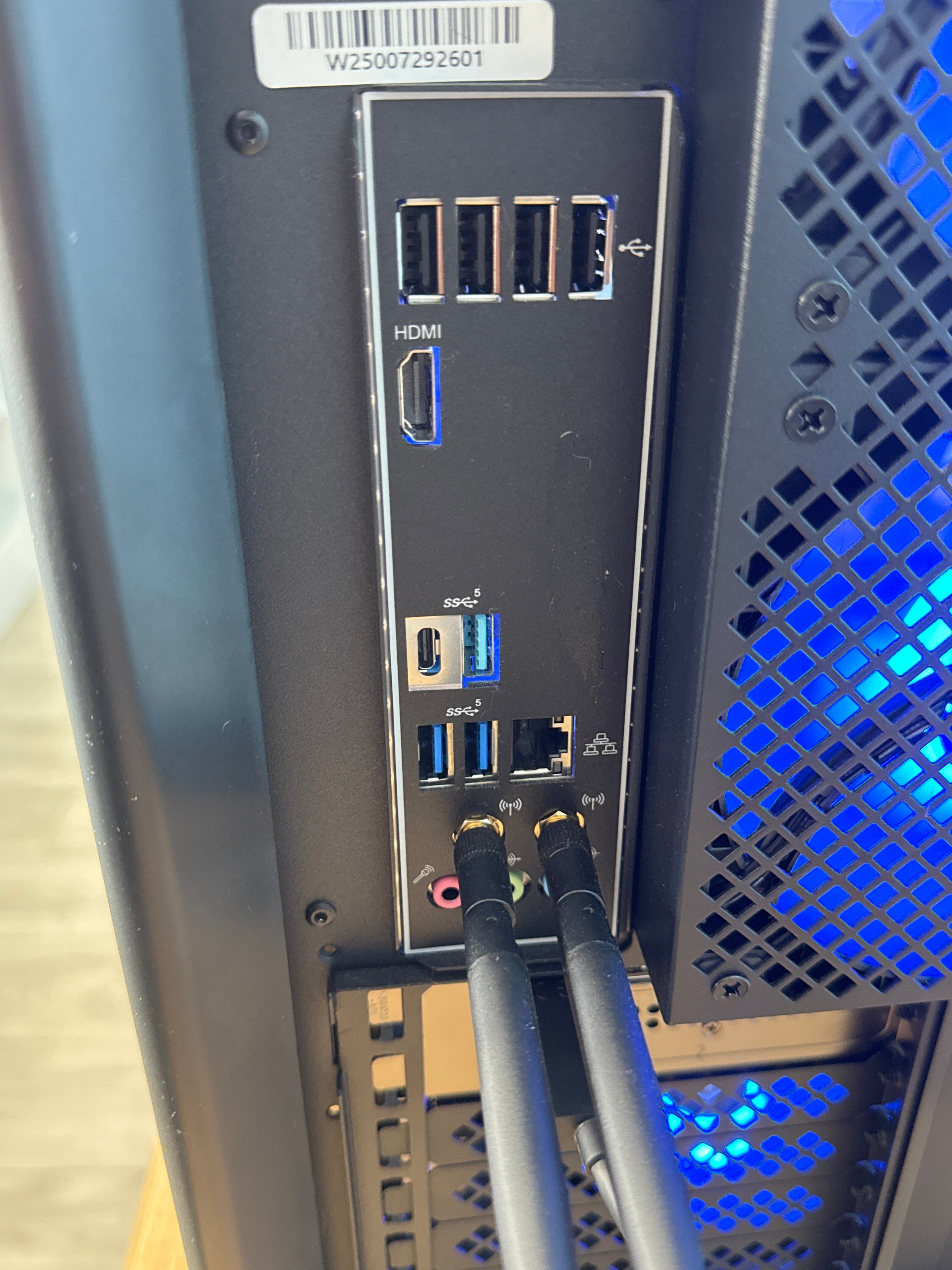 CyberpowerPC C-Series i7-14700F 32GB RAM DDR5 2TB SSD RTX 5070 - Used