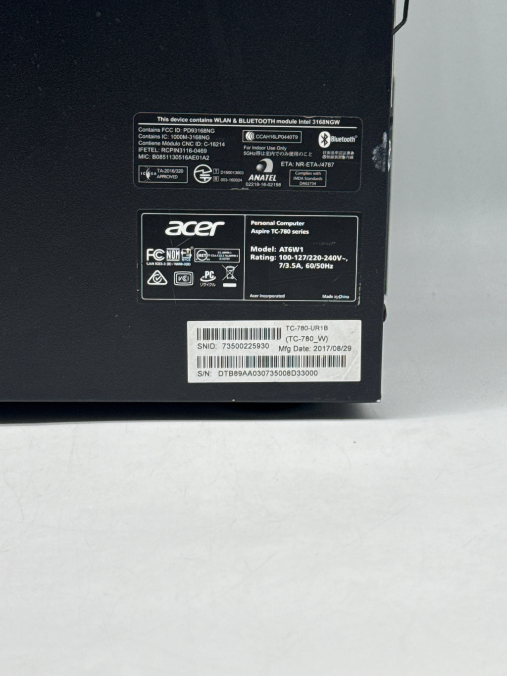 Acer Aspire TC-780-UR1B i5-7400 16GB RAM 256GB SSD + 300GB HDD Radeon HD8490 - Used