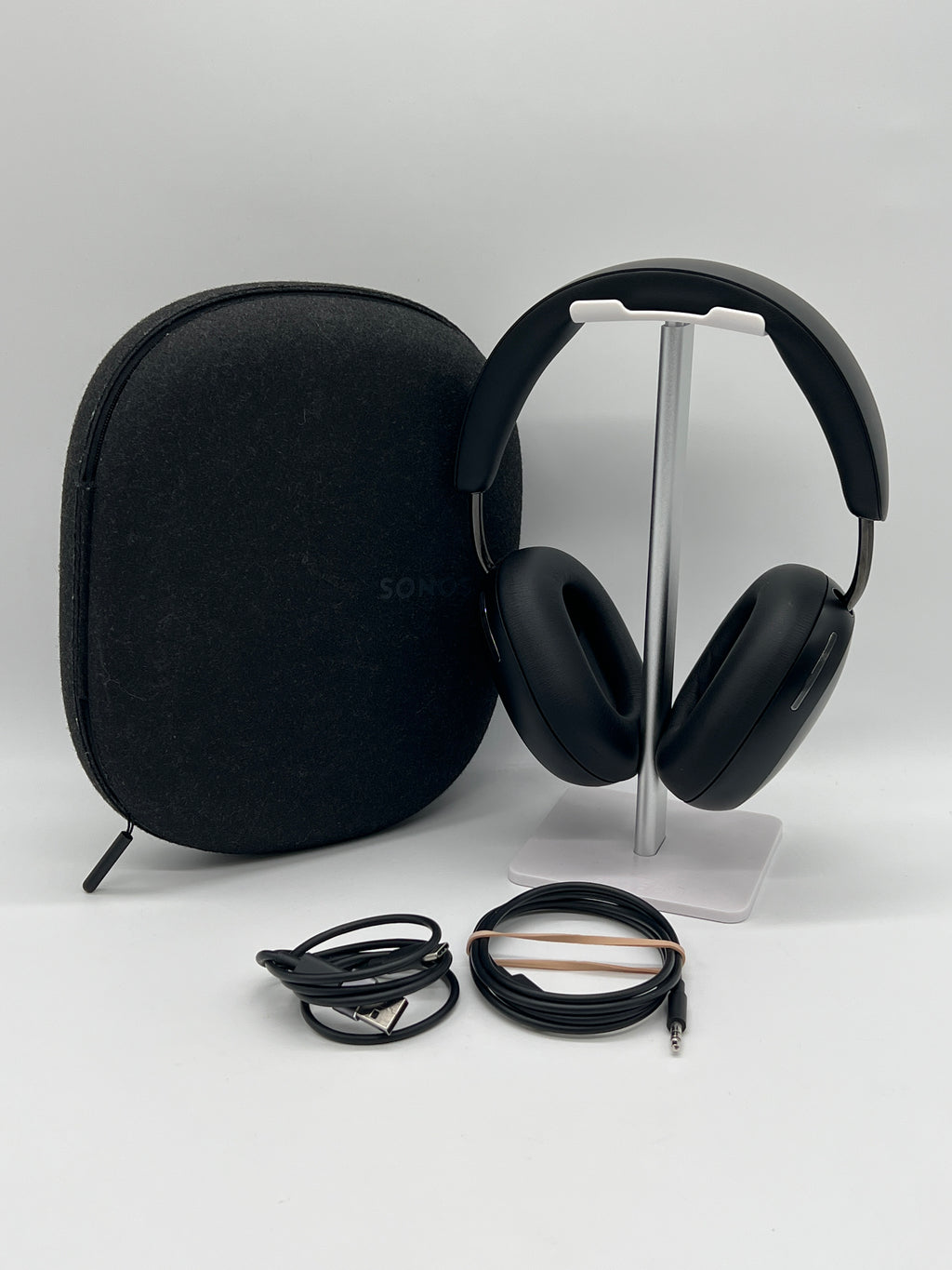 Sonos Ace Noise-Cancelling Wireless Over-Ear Bluetooth Headphones Black S49 - Used