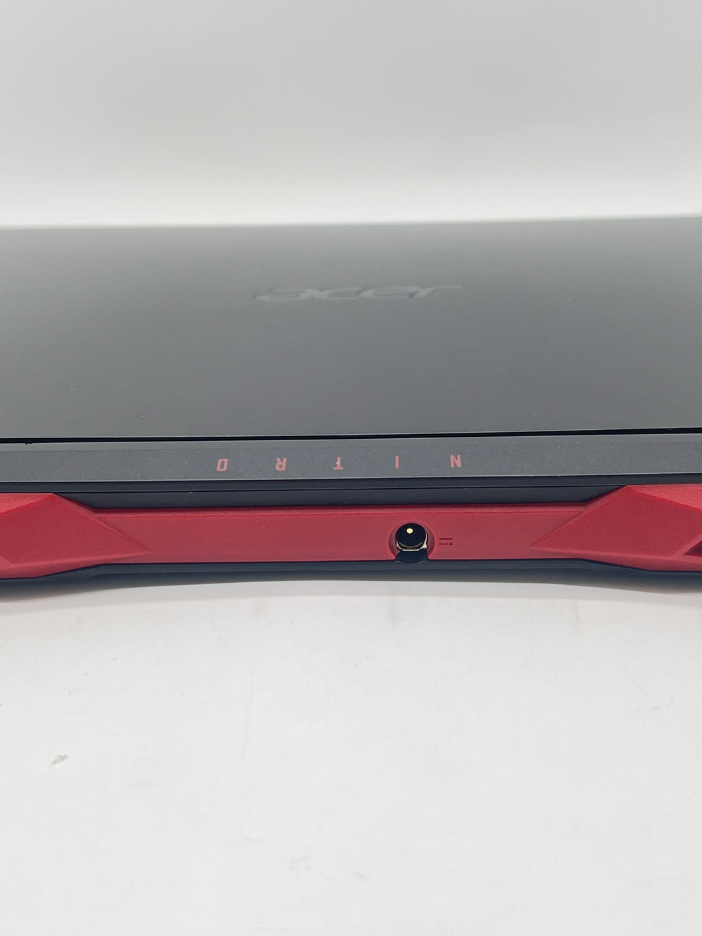 Acer Nitro 5 N20C1 i5-10300H 16GB RAM 512GB SSD RTX 3050 - For Part (No Power)