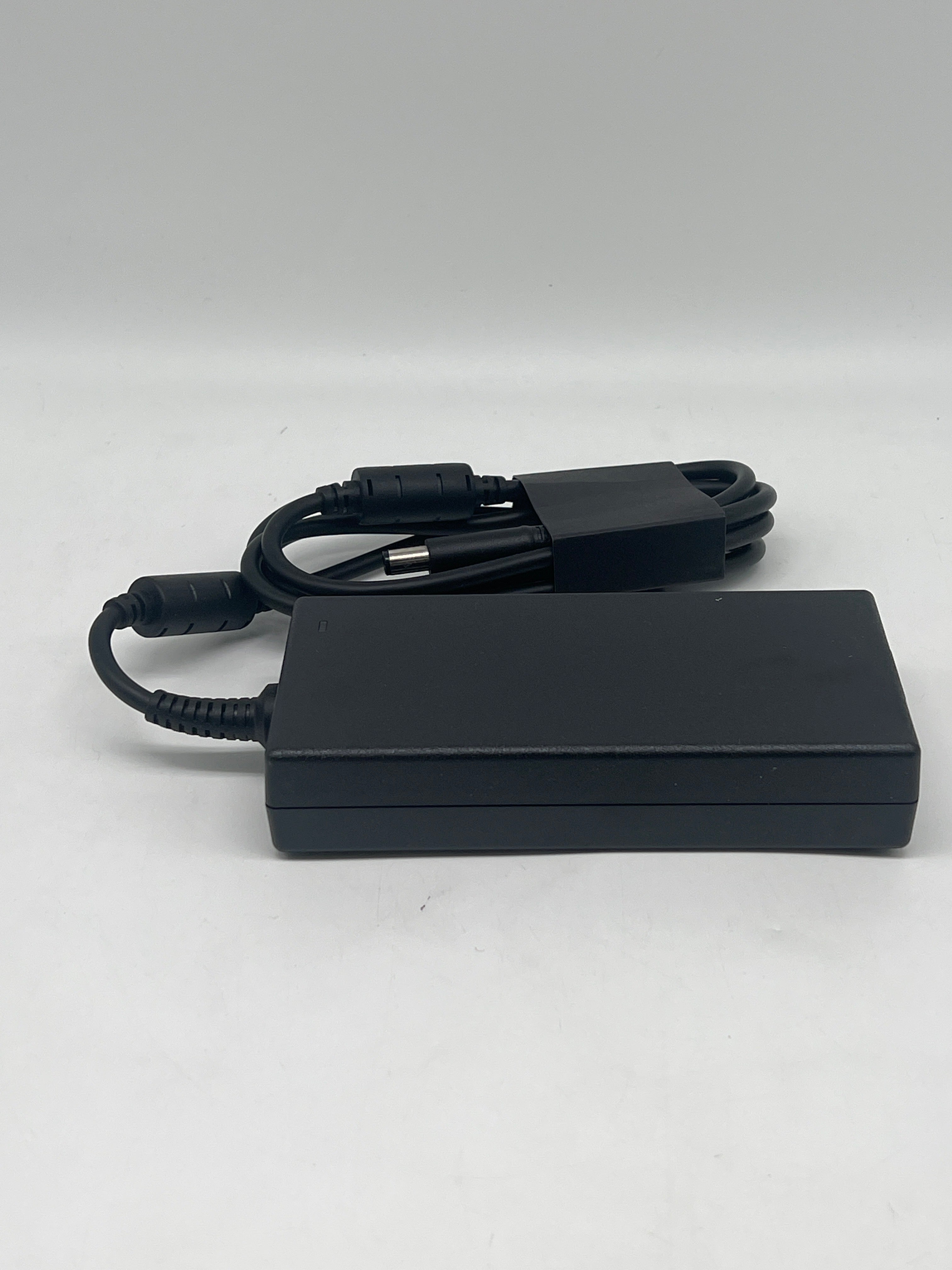 Dell Pro Smart Dock SD25 USB-C 130W Quad Display Docking Station - New
