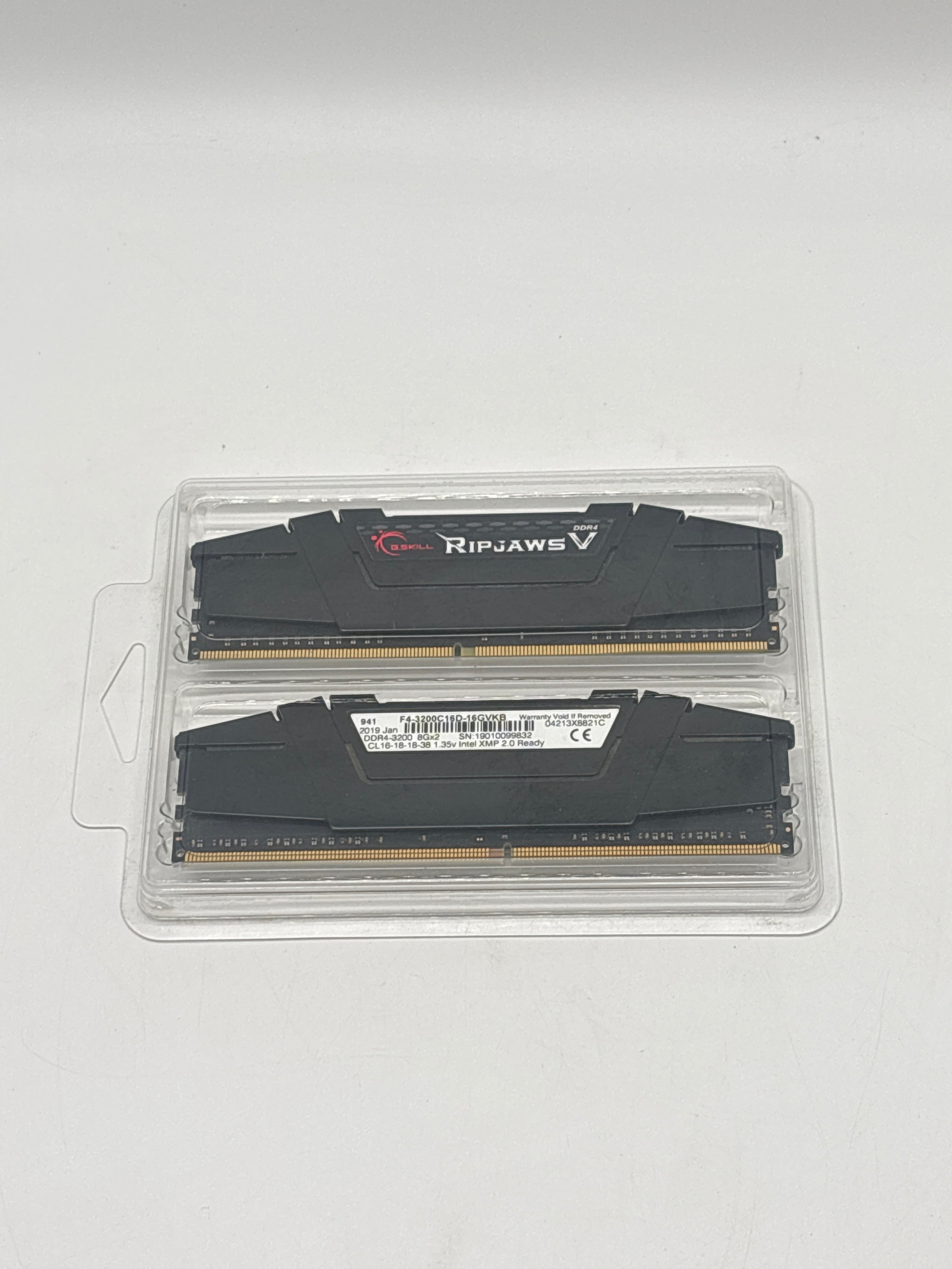 G.Skill Ripjaws F4-3200C 16GB DDR4 RAM - Used, Black
