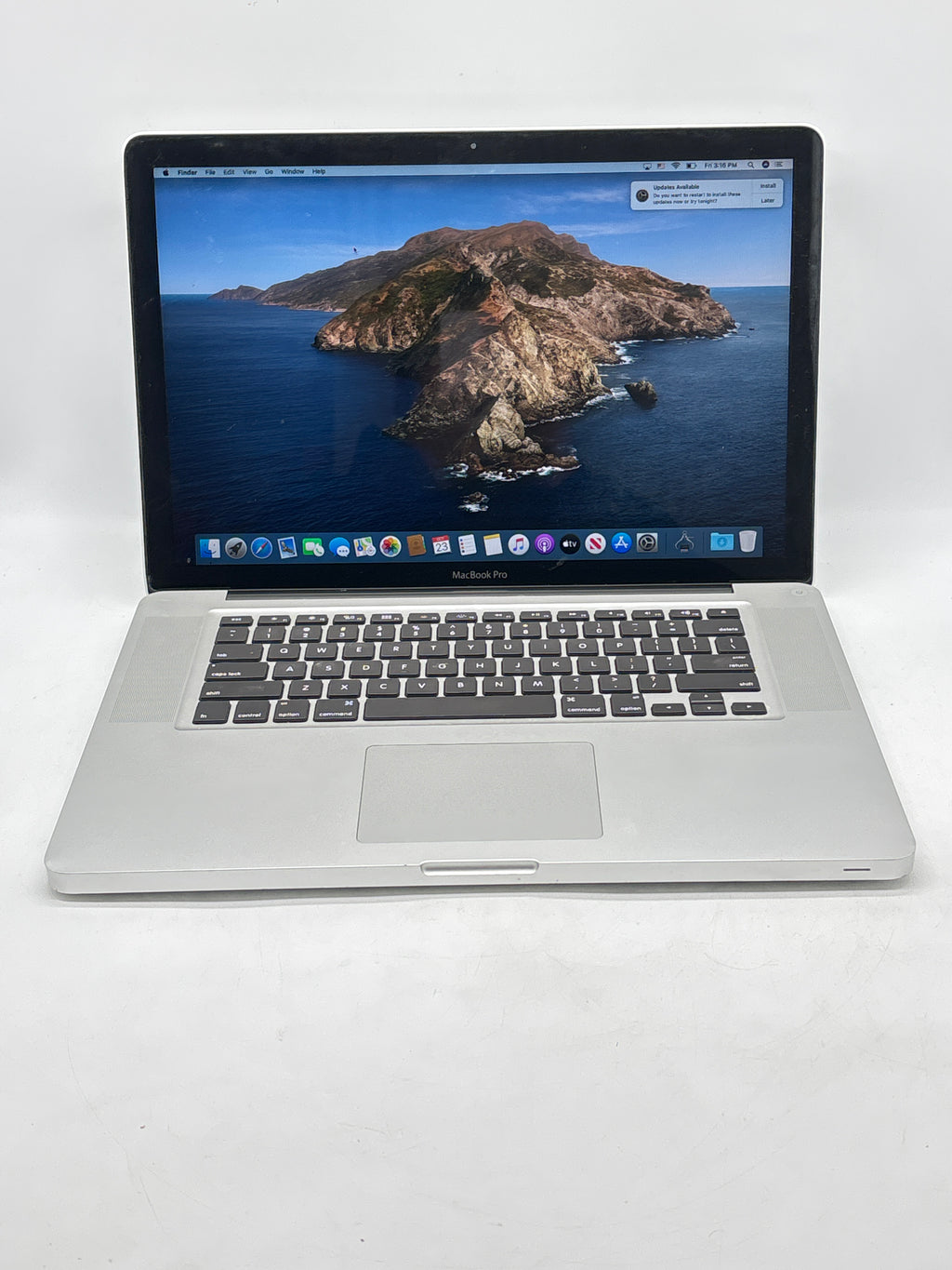 Apple MacBook Pro 15in A1286 Core i7 4GB RAM 500GB SATA Disk - Used