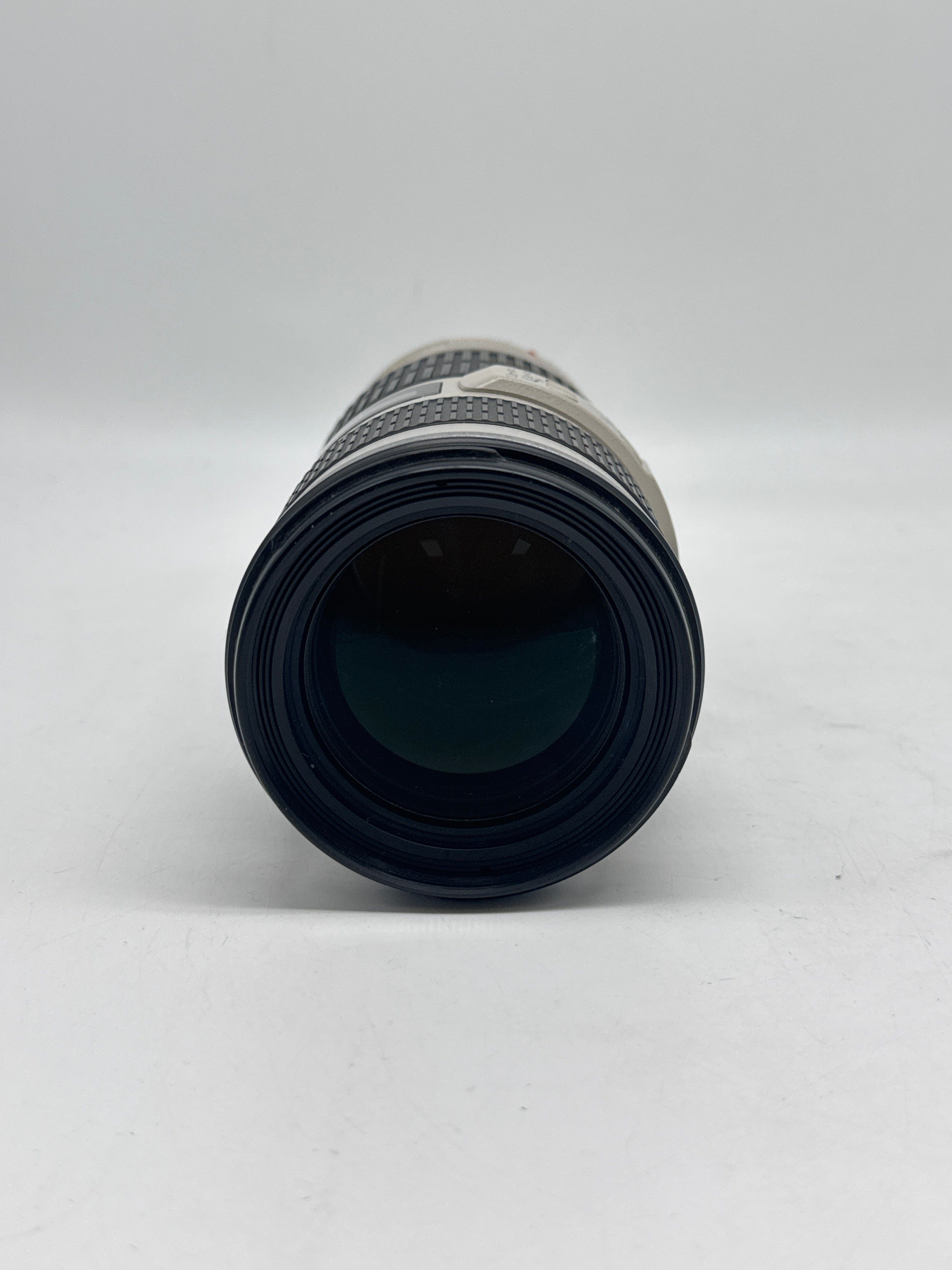 Canon EF 70-200mm f/4 L IS USM Telephoto Zoom Lens W/Lens Cap