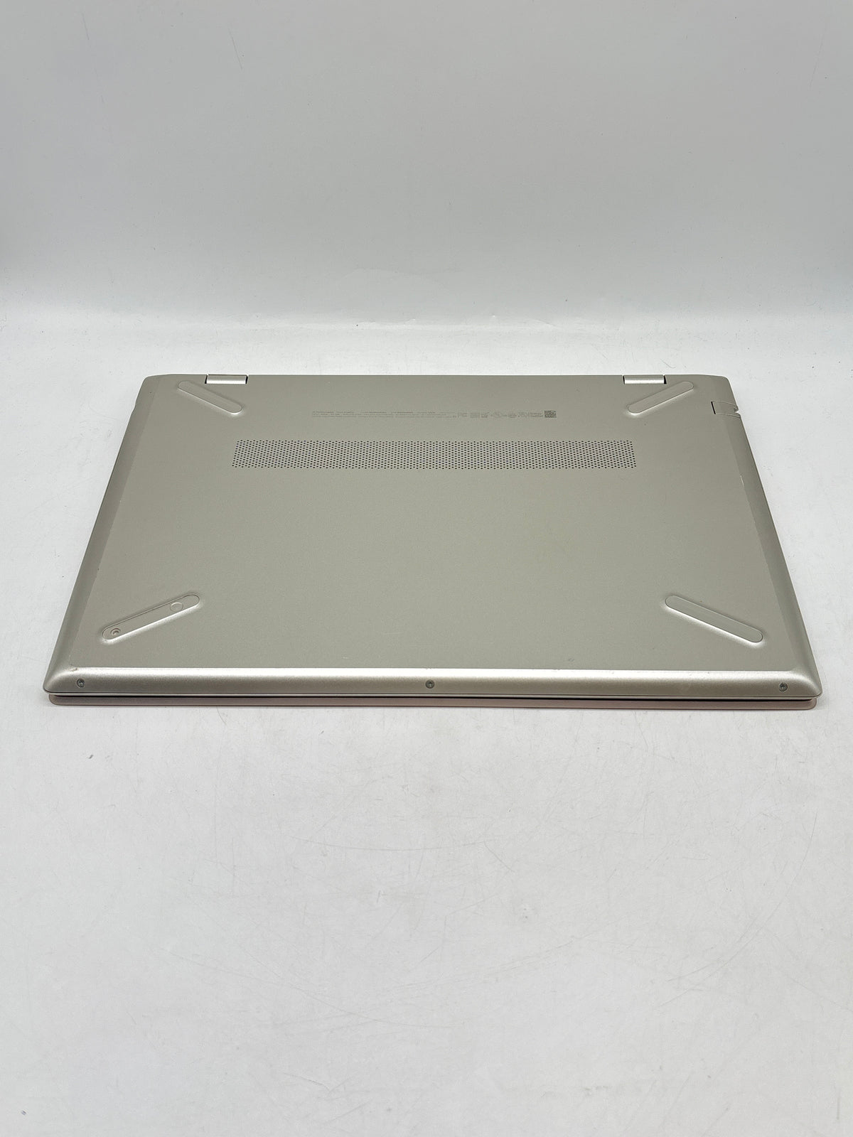HP Pavilion 15-cs3672cl 15" Core i7-1065G7 8GB RAM 512GB SSD - No OS