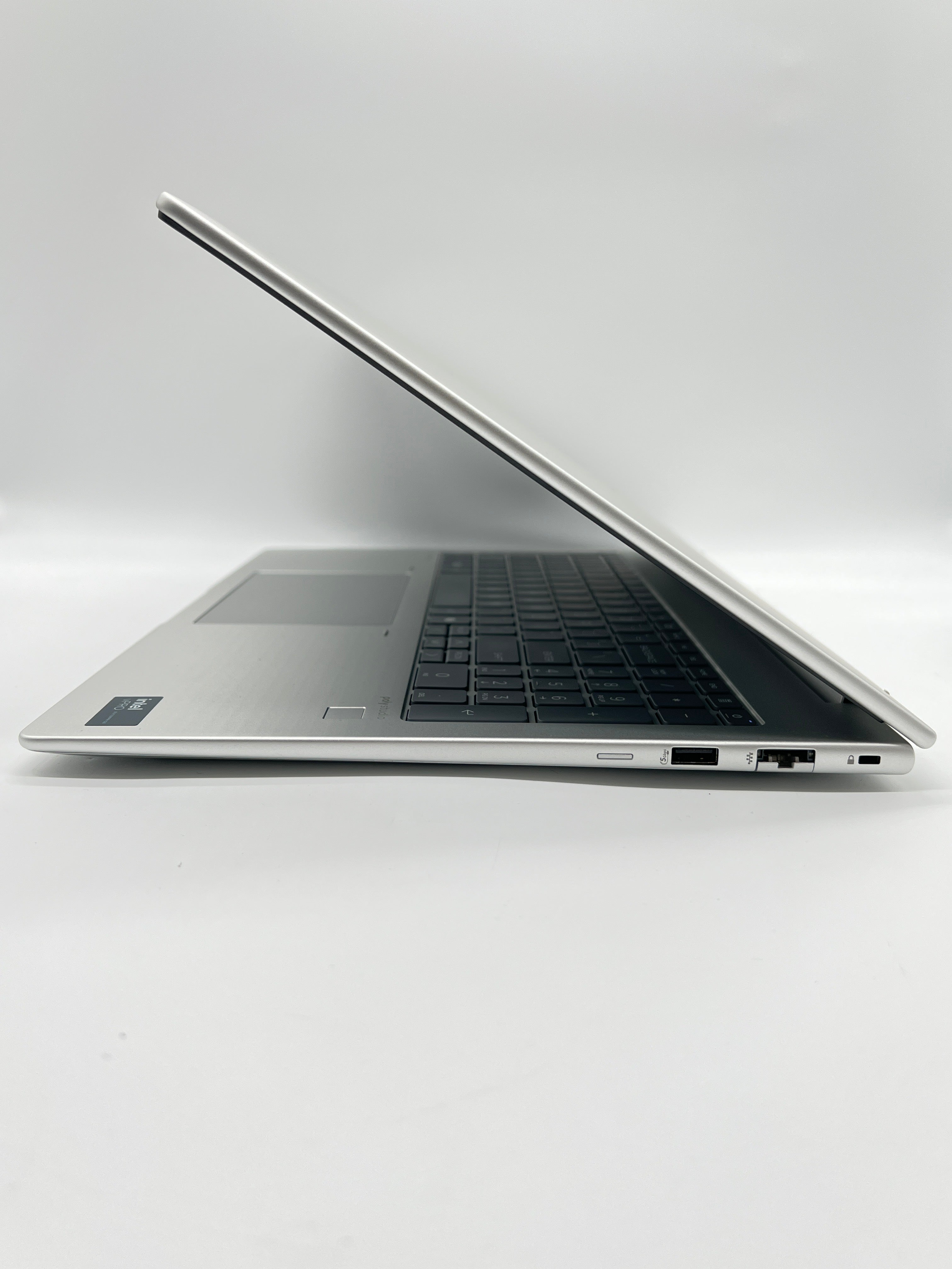 HP EliteBook 660 G11 15-Inch Ultra 5 135U 16GB RAM 512GB SSD