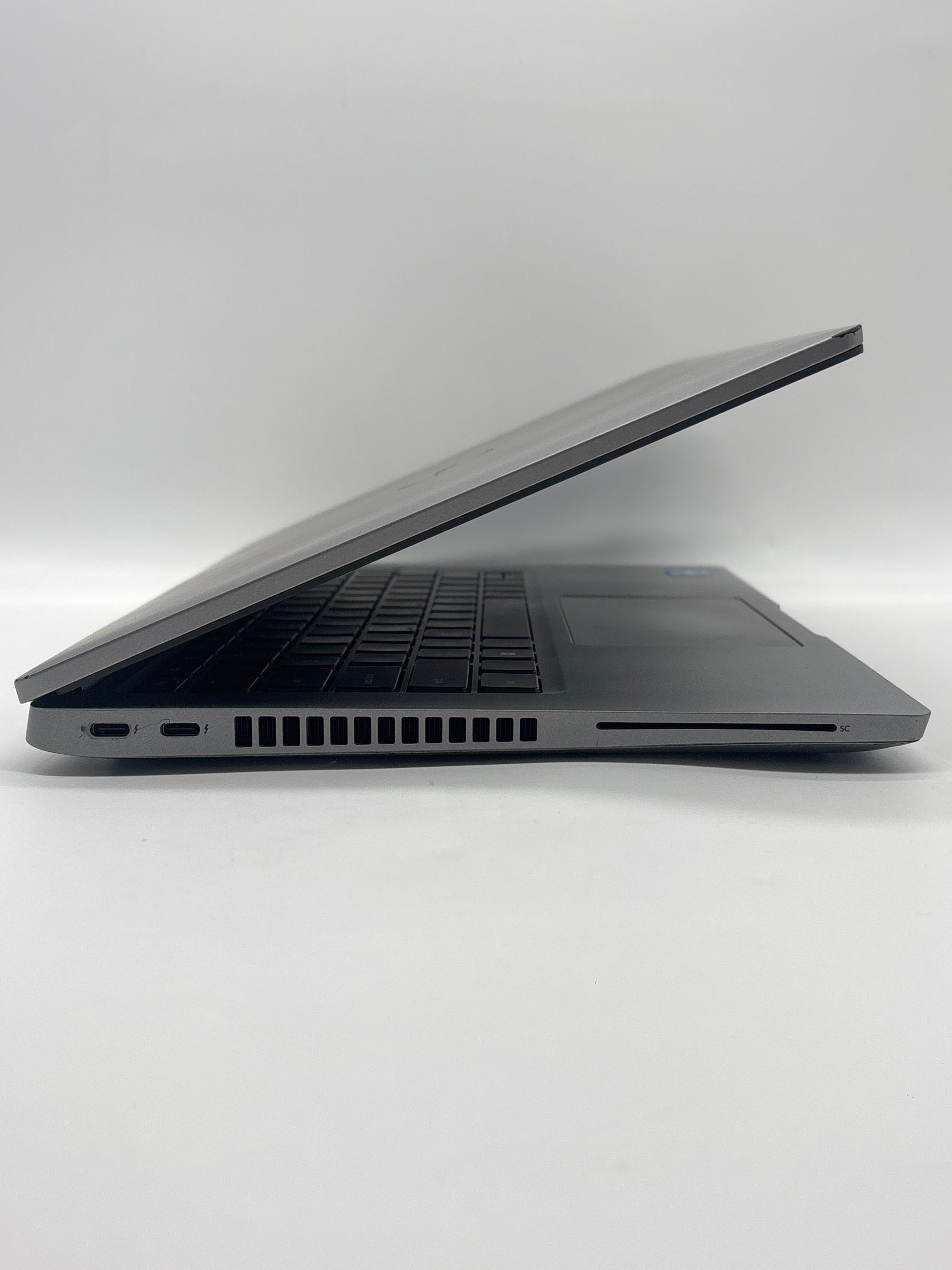 Dell Latitude 5430 i5-1235U 32GB RAM 256GB SSD