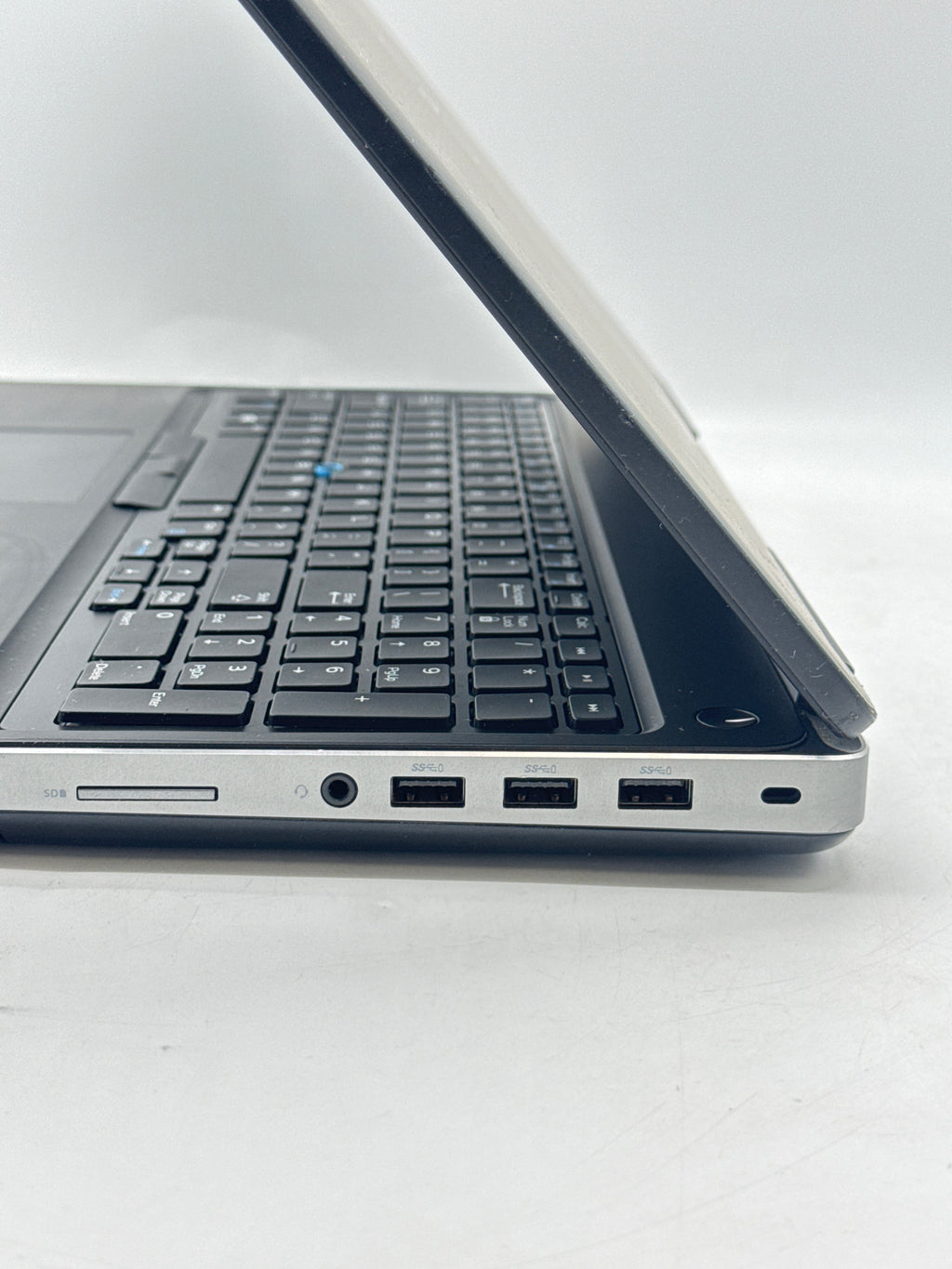 Dell Precision 7520 Core i7 7820HQ 16GB RAM 512GB SSD Quadro M2200 - Used