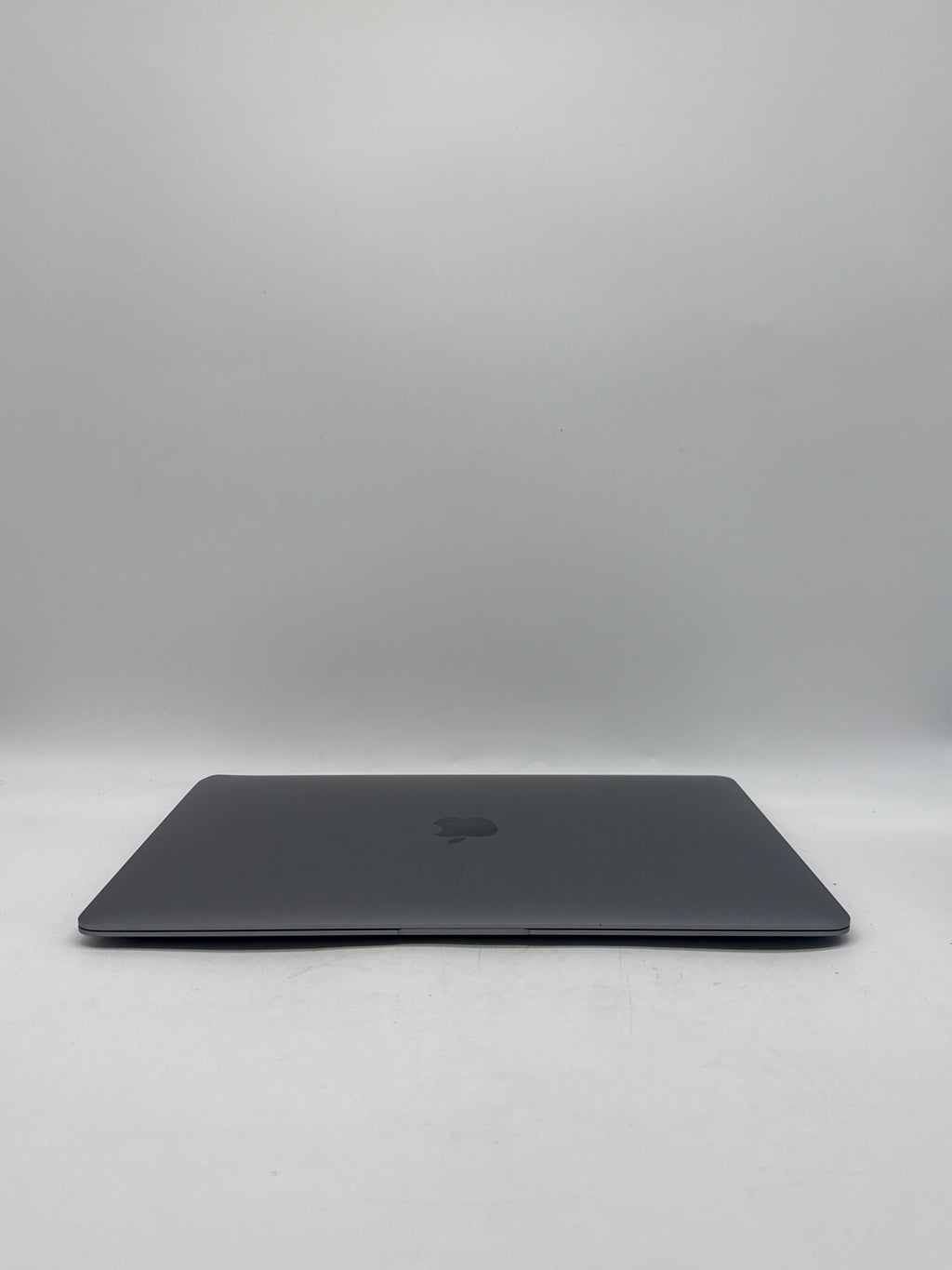 Apple MacBook Air 13" M1 A2337 8GB RAM 256GB SSD - Used