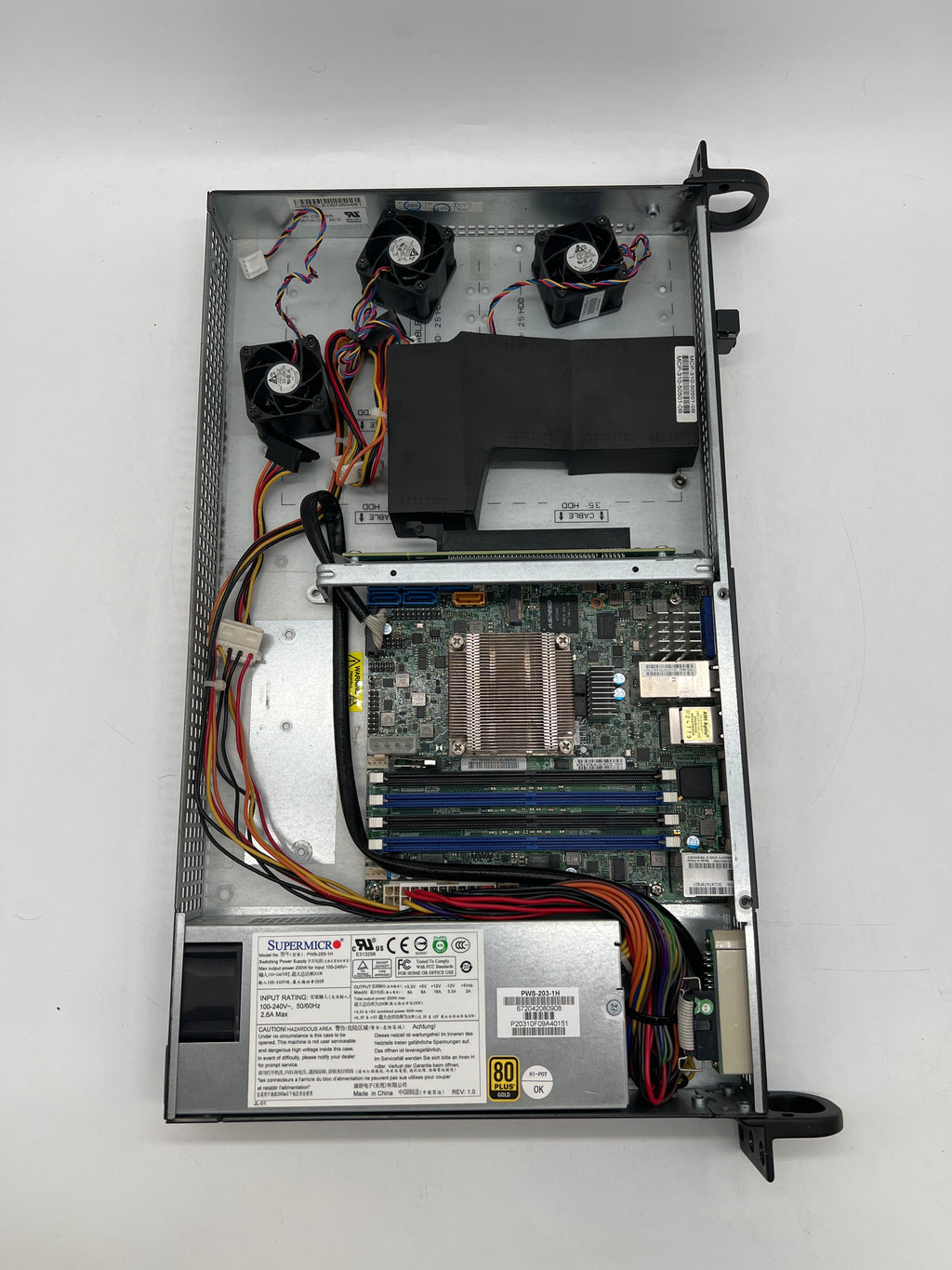 SUPERMICRO 505-2 SYS-5018D-FN8T Rack-mountable Xeon D-1518 NO Ram/HDD